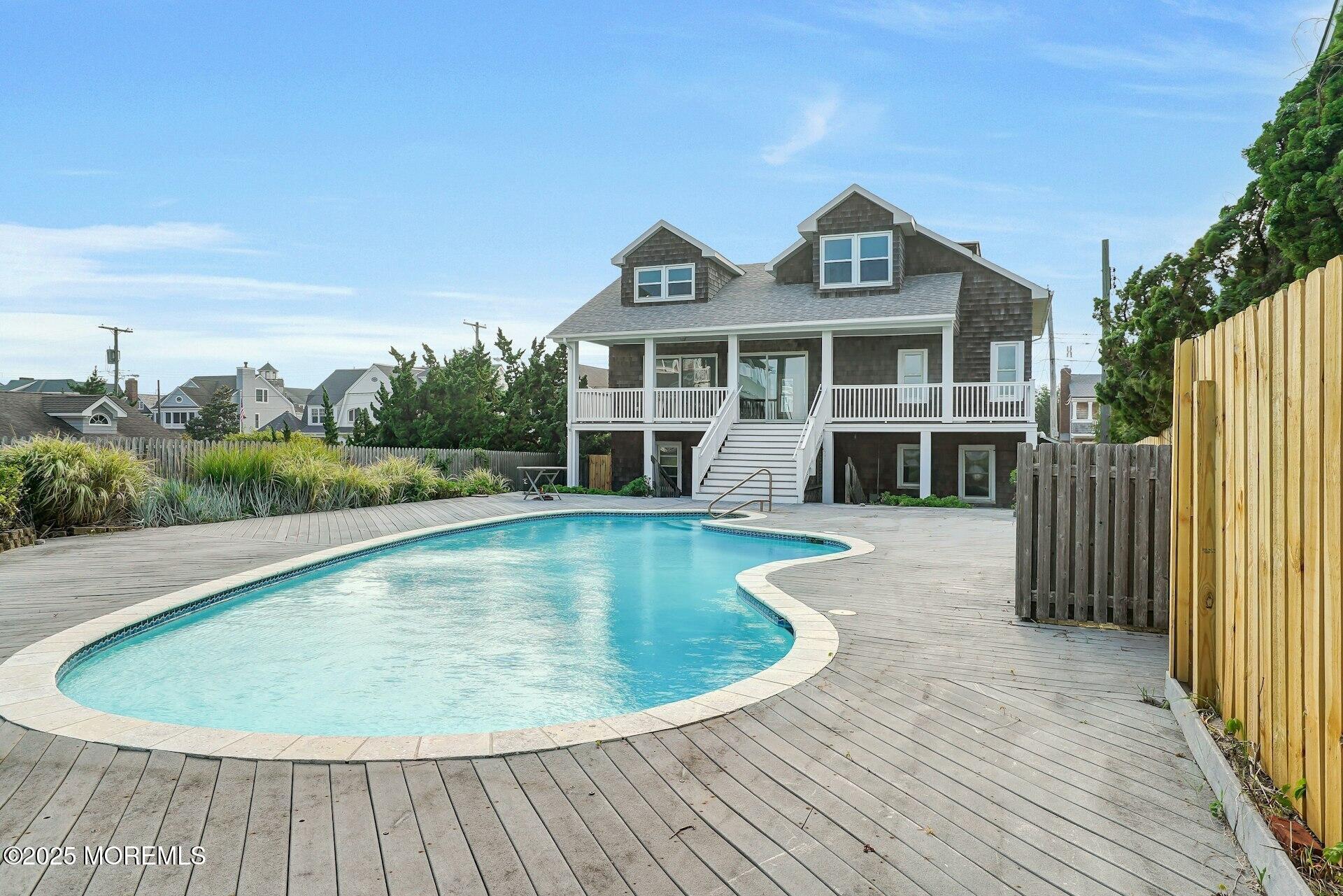 Bay Head, New Jersey, 08742, United States, 6 Bedrooms Bedrooms, ,3 BathroomsBathrooms,Residential,For Sale,1897105