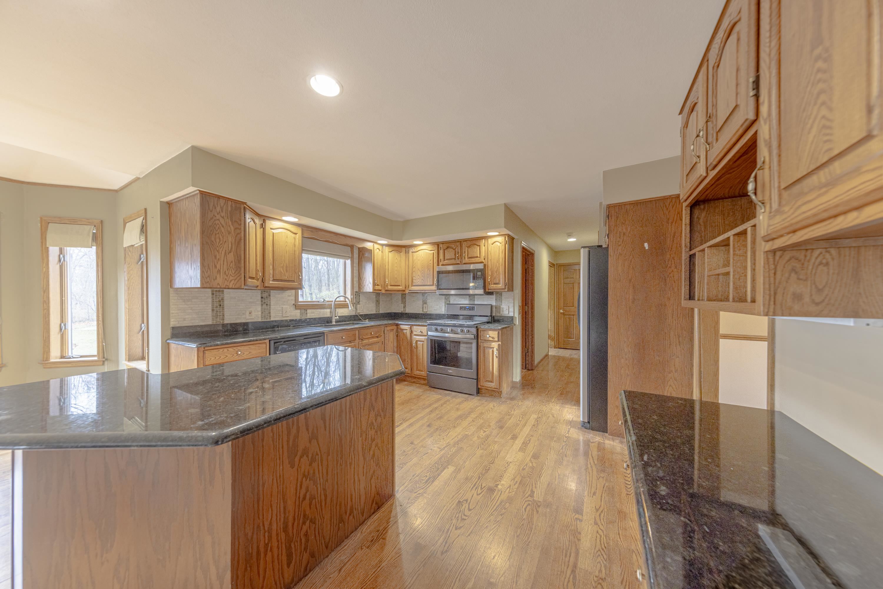 Janesville, Wisconsin, 53545, United States, 3 Bedrooms Bedrooms, ,3 BathroomsBathrooms,Residential,For Sale,1998012