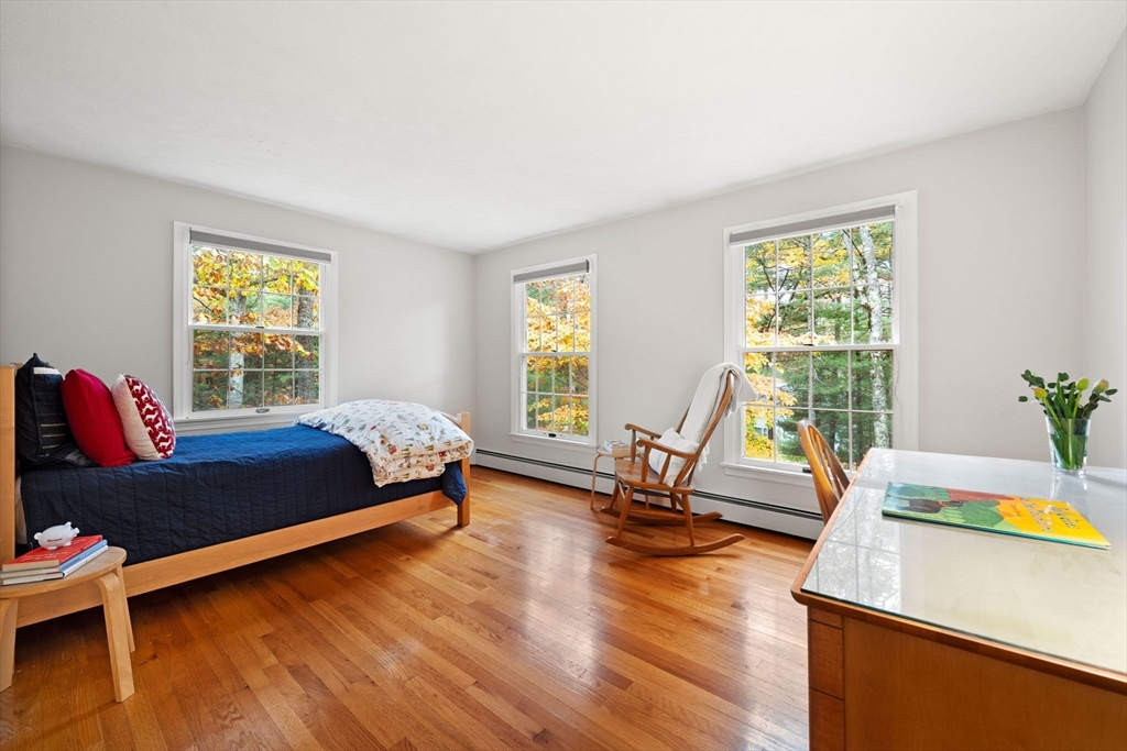 Andover, Massachusetts, 01810, United States, 4 Bedrooms Bedrooms, ,3 BathroomsBathrooms,Residential,For Sale,1987628