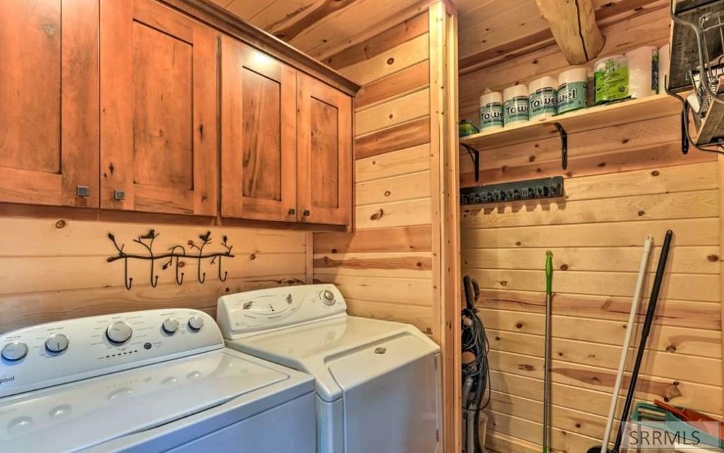 Island Park, Idaho, 83429, United States, 3 Bedrooms Bedrooms, ,2 BathroomsBathrooms,Residential,For Sale,1766025