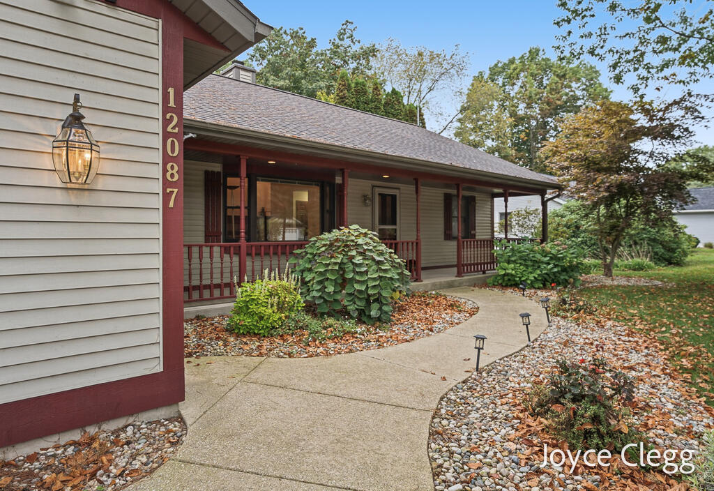 Sandy Woods Dr, Grand Haven, MI 49417 #1