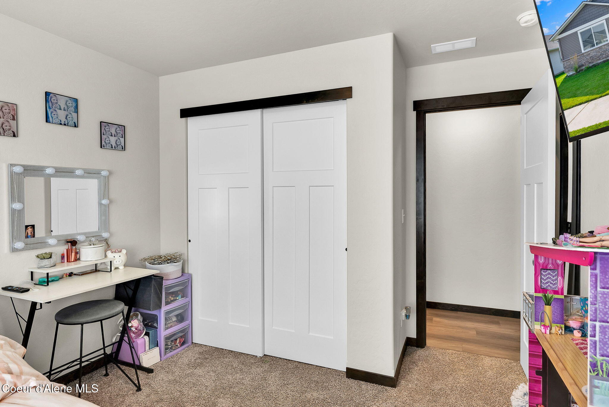 Rathdrum, Idaho, 83858, United States, 3 Bedrooms Bedrooms, ,Residential,For Sale,1942249
