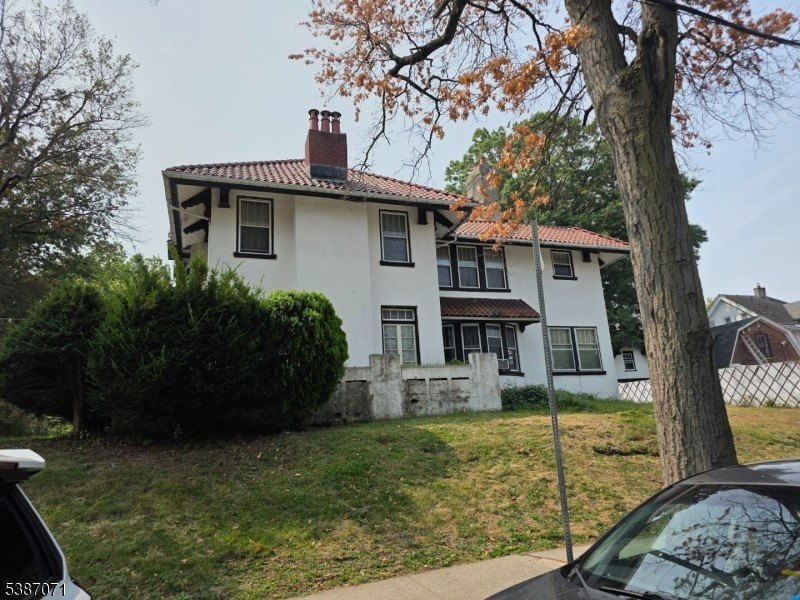 Newark City, New Jersey, 07104-1530, United States, 8 Bedrooms Bedrooms, ,5 BathroomsBathrooms,Residential,For Sale,1977371