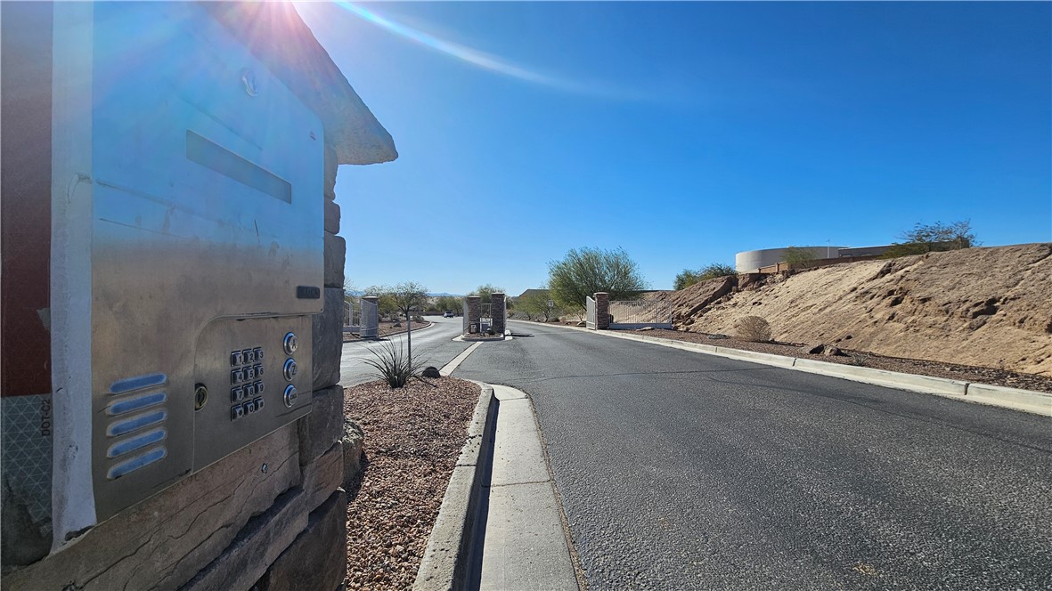 Lake Havasu, Arizona, 86404, United States, 3 Bedrooms Bedrooms, ,2 BathroomsBathrooms,Residential,For Sale,1956180