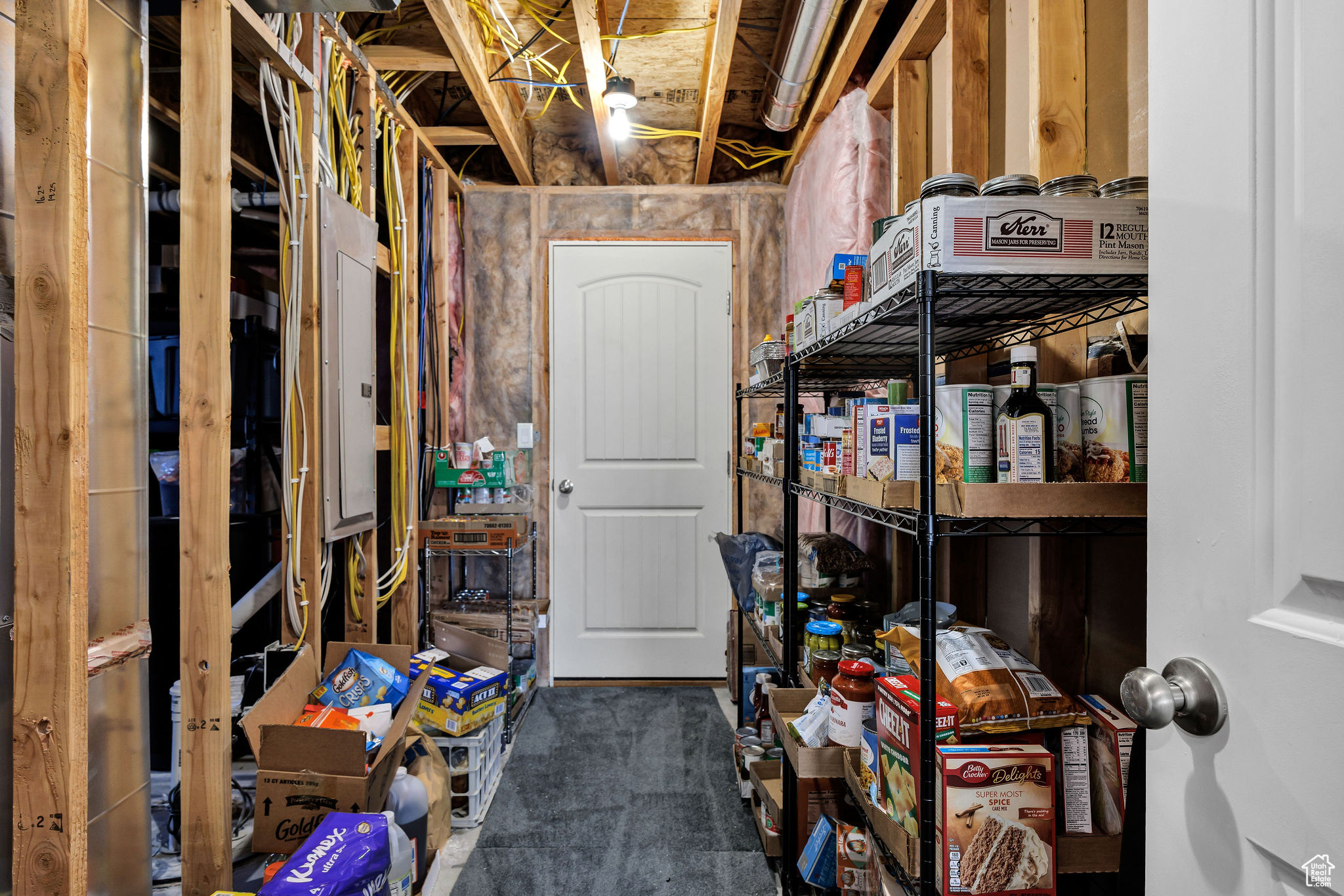 Petersboro, Utah, 84325, United States, 5 Bedrooms Bedrooms, ,2 BathroomsBathrooms,Residential,For Sale,1977679