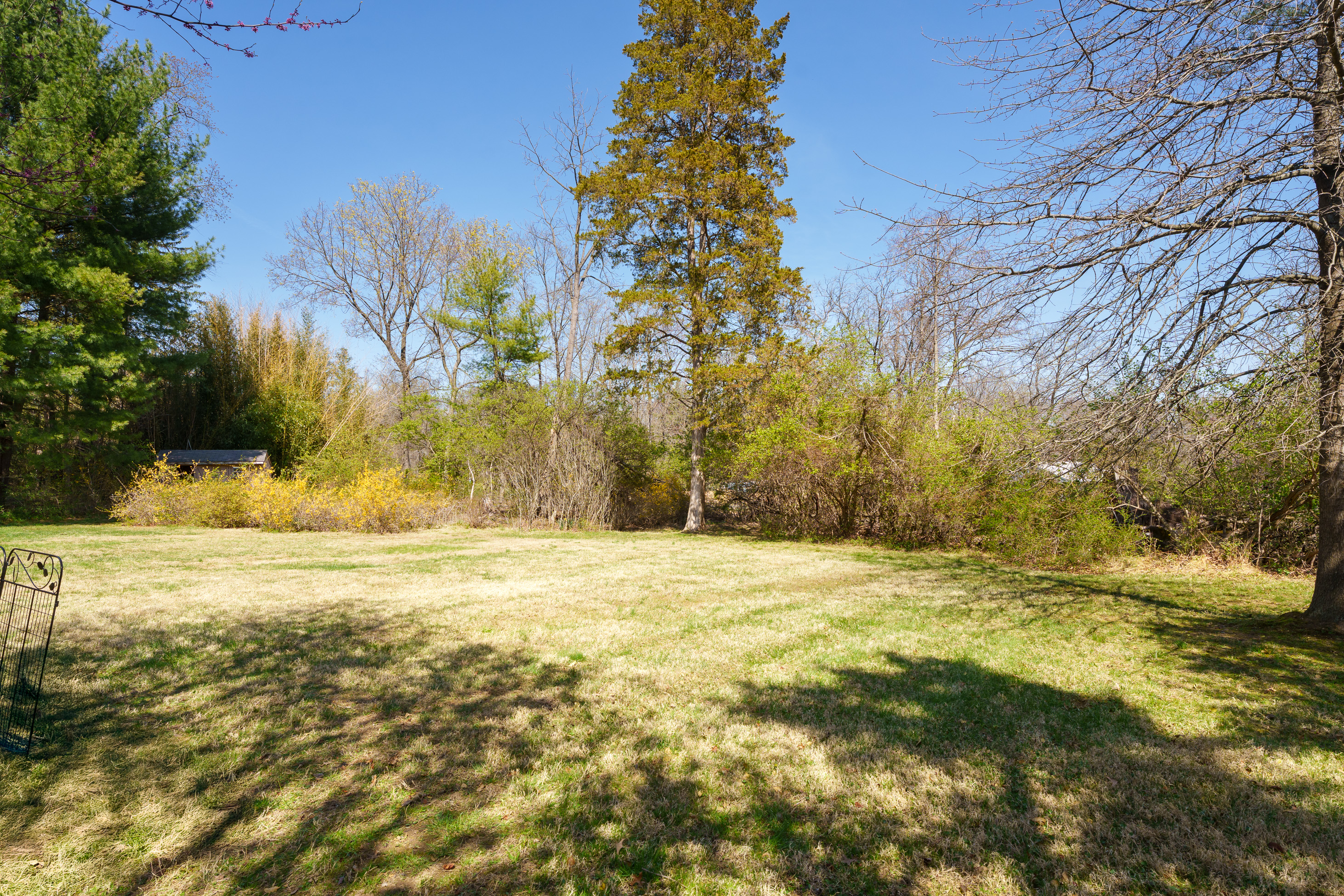  Create Your Dream Home in the Perfect Central location - 物件實景