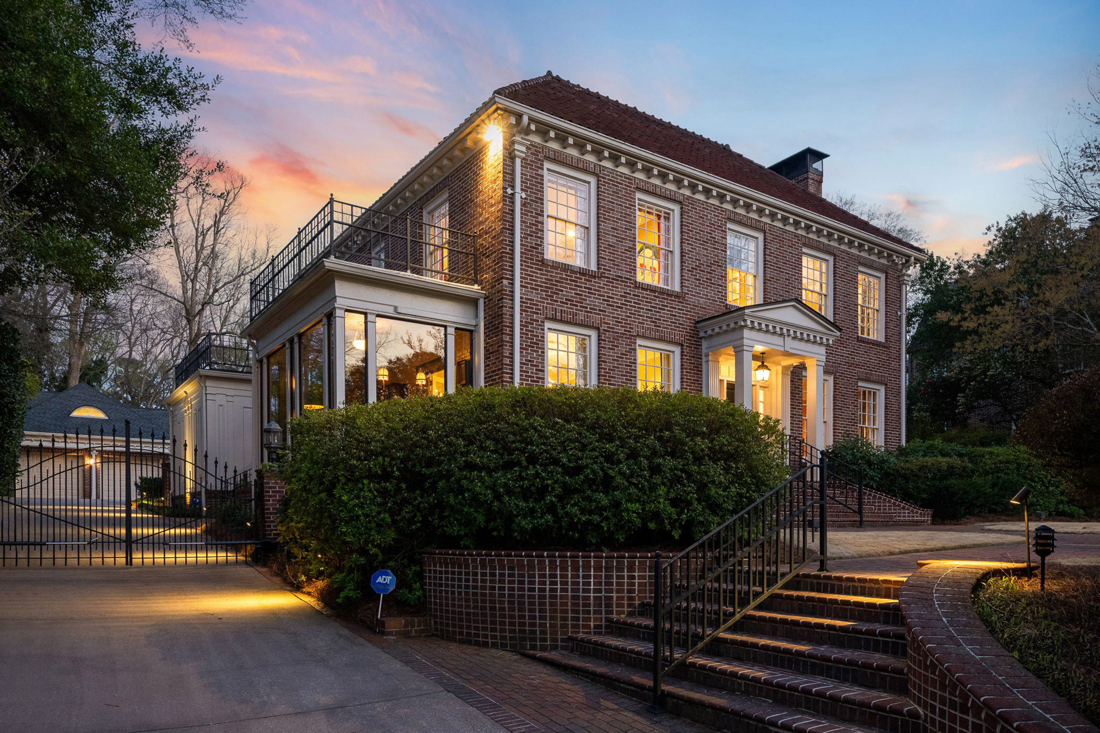  Historic Character, Architectural Elegance, and Modern Luxury - 物件實景