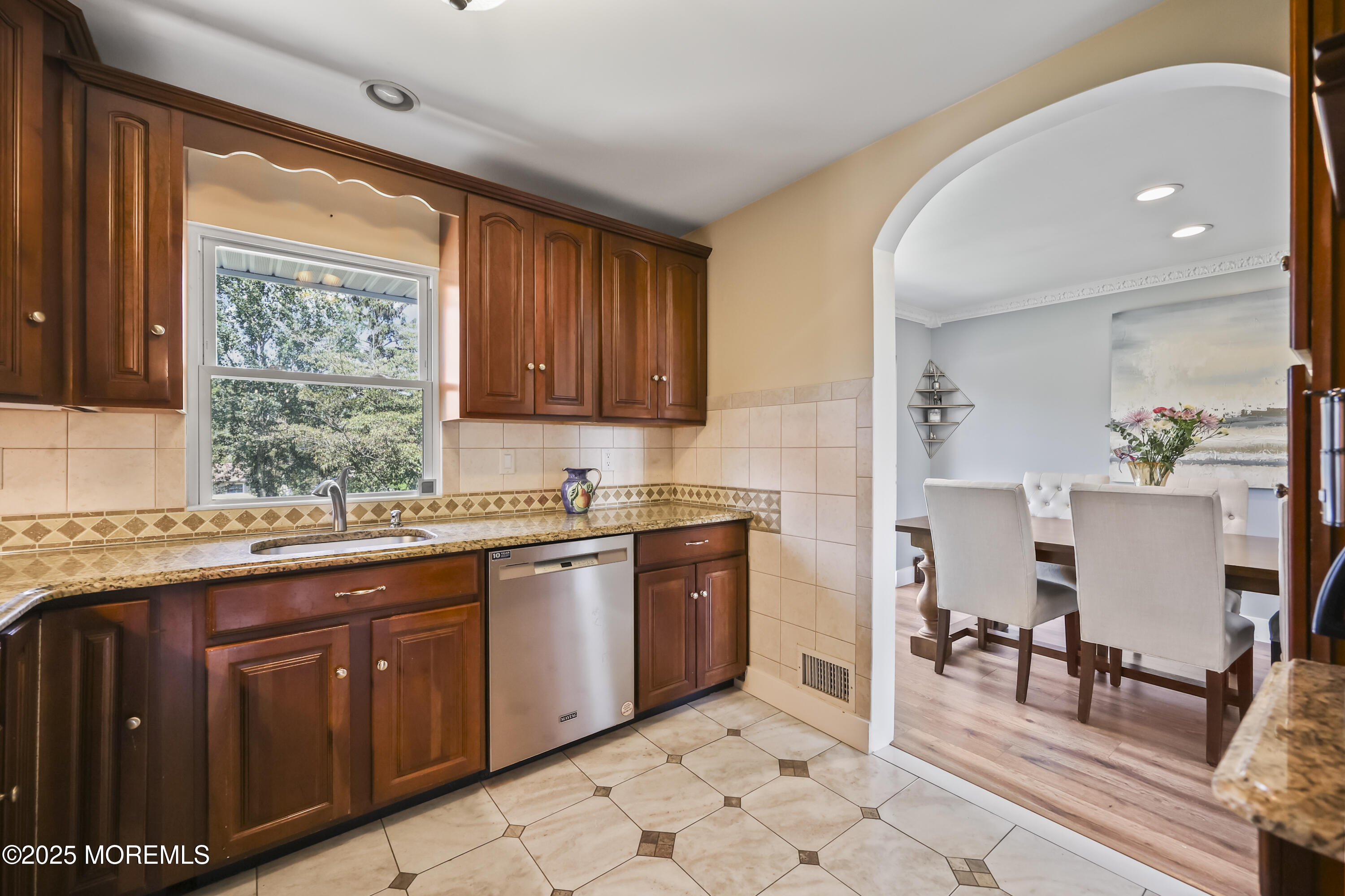 Howell, New Jersey, 07731, United States, 4 Bedrooms Bedrooms, ,2 BathroomsBathrooms,Residential,For Sale,1942279