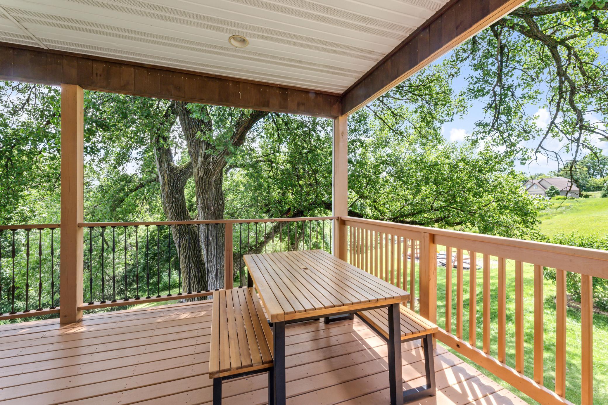 Winona, Minnesota, 55987, United States, 6 Bedrooms Bedrooms, ,4 BathroomsBathrooms,Residential,For Sale,1883576