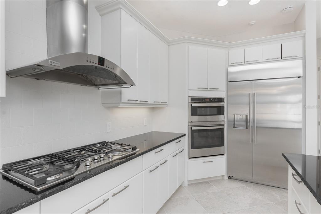 Sarasota, Florida, 34241, United States, 4 Bedrooms Bedrooms, ,3 BathroomsBathrooms,Residential,For Sale,1789245