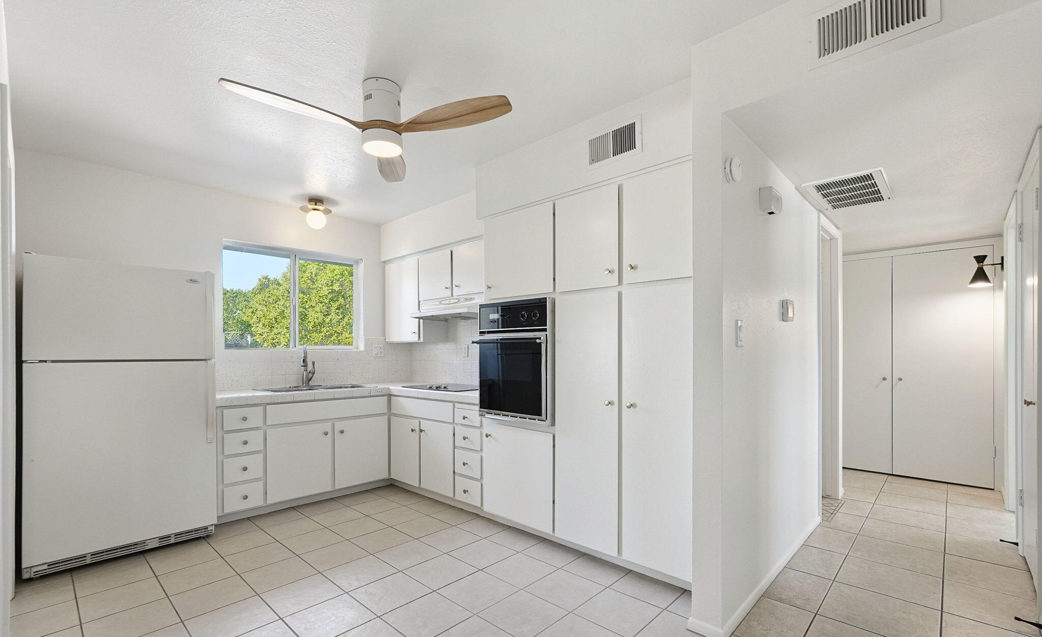  5714 E Covina Road  Mesa, AZ - 物件實景