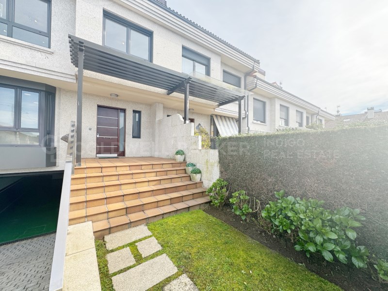 Pontevedra, Vigo, Castrelos - S?rdoma, S?rdoma Pon, Vigo, Galicia, ES, 4 Bedrooms Bedrooms, ,4 BathroomsBathrooms,Residential,For Sale,Pontevedra, Vigo, Castrelos - S?rdoma, S?rdoma Pon,1479301