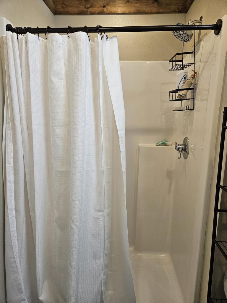 Marionville, Missouri, 65705, United States, 2 Bedrooms Bedrooms, ,2 BathroomsBathrooms,Residential,For Sale,1976770