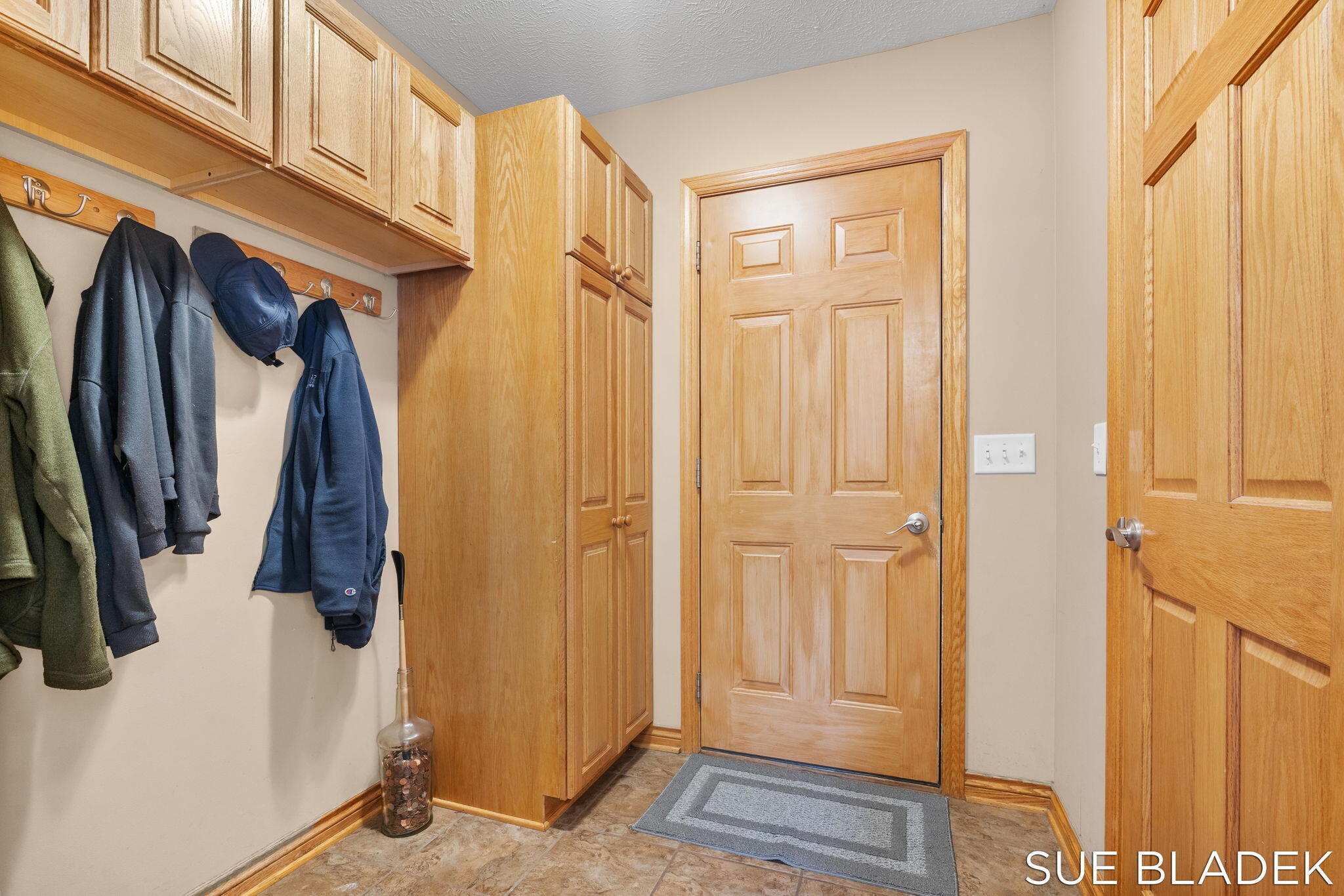 Fennville, Michigan, 49408, United States, 4 Bedrooms Bedrooms, ,4 BathroomsBathrooms,Residential,For Sale,1966449