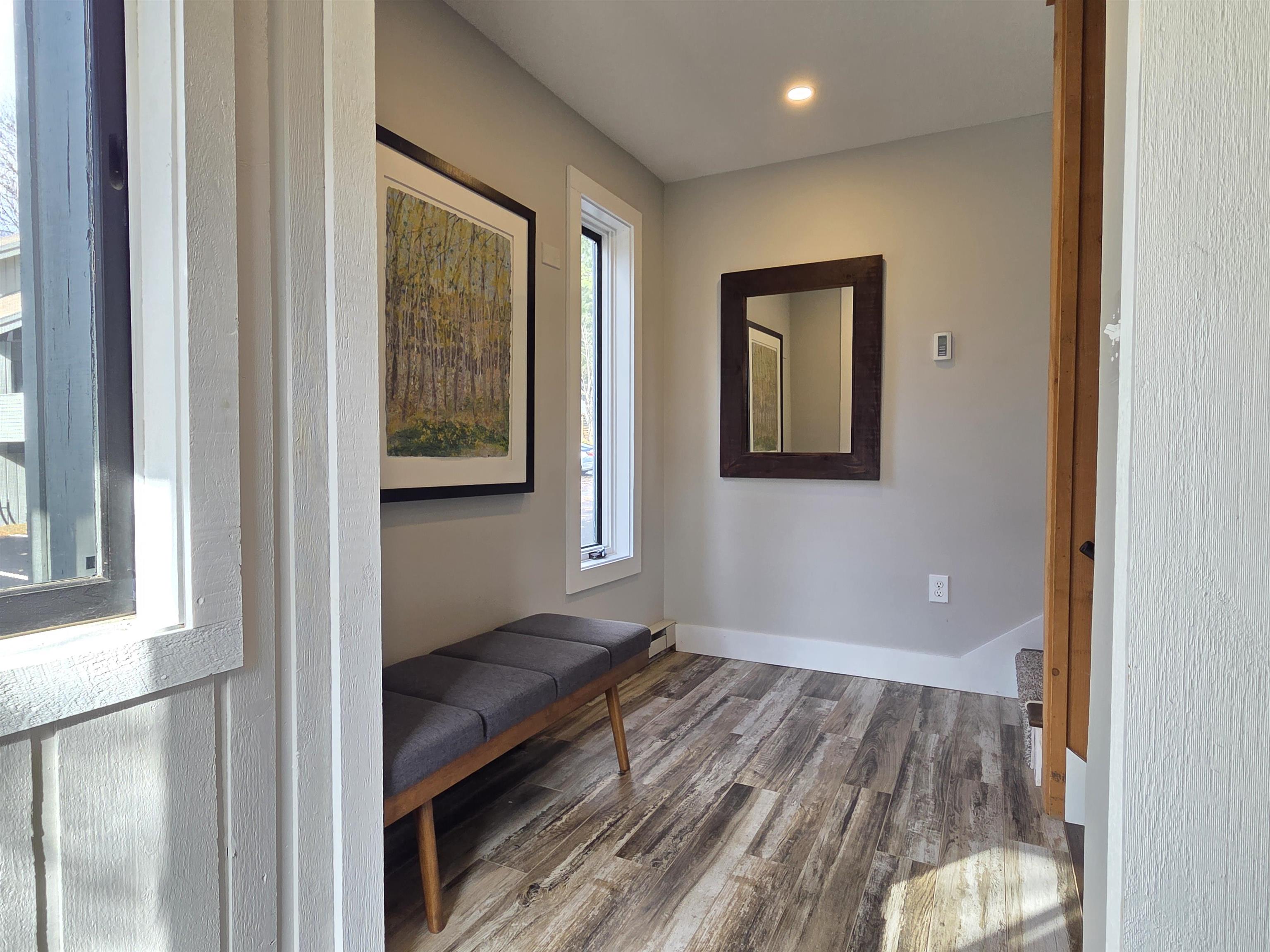 Lincoln, New Hampshire, 03251, United States, 3 Bedrooms Bedrooms, ,2 BathroomsBathrooms,Residential,For Sale,1987969