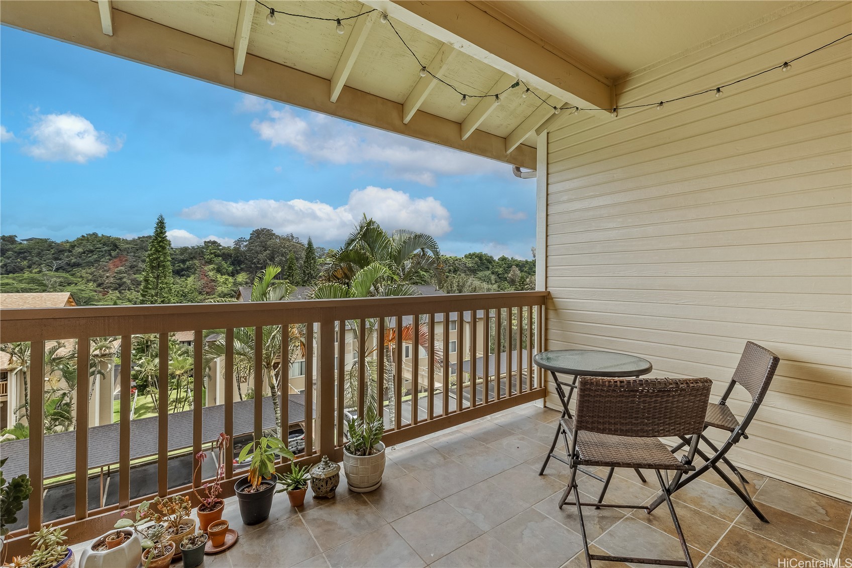 Mililani, Hawaii, 96789, United States, 3 Bedrooms Bedrooms, ,2 BathroomsBathrooms,Residential,For Sale,1795165