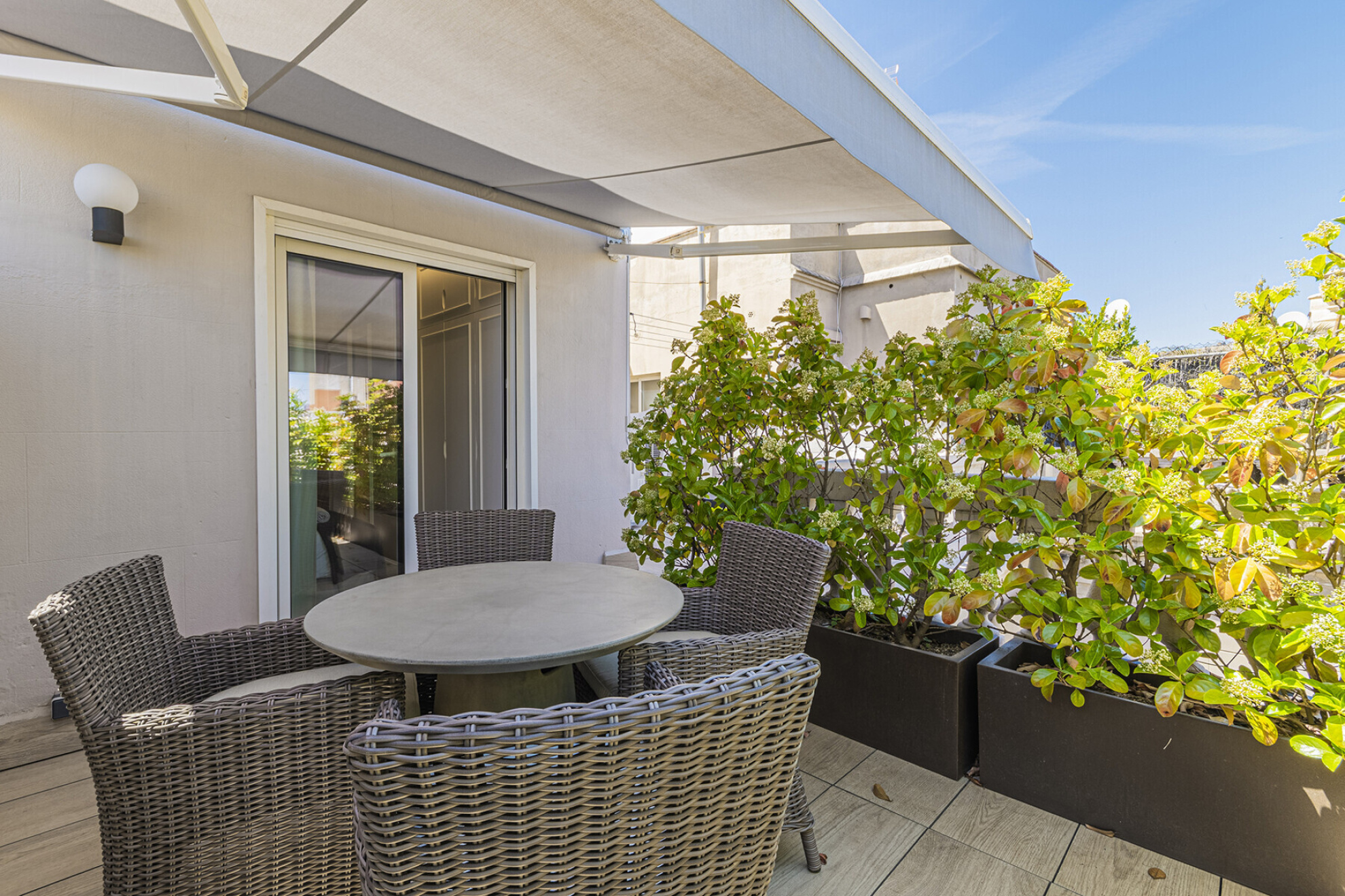  Impressive Duplex Penthouse with 80m2 terraces in the center of Galvany - 物件實景