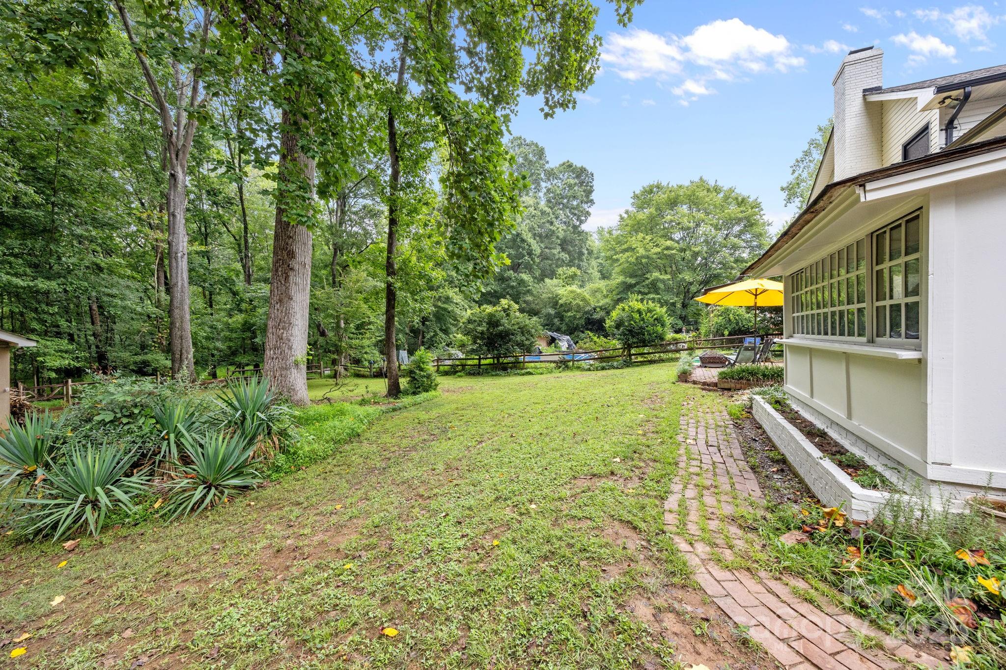 Charlotte, North Carolina, 28270, United States, 4 Bedrooms Bedrooms, ,3 BathroomsBathrooms,Residential,For Sale,1917923