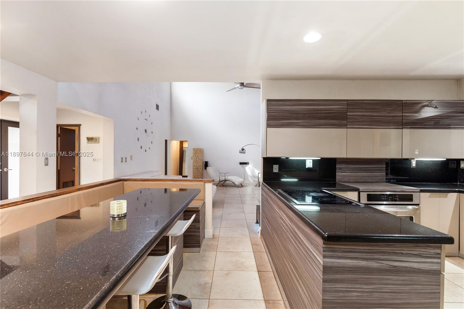 Palmetto Bay, Florida, 33157, United States, 4 Bedrooms Bedrooms, ,4 BathroomsBathrooms,Residential,For Sale,1966916