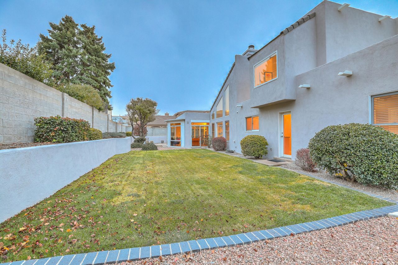 Albuquerque, New Mexico, 87112, United States, 4 Bedrooms Bedrooms, ,2 BathroomsBathrooms,Residential,For Sale,2002975