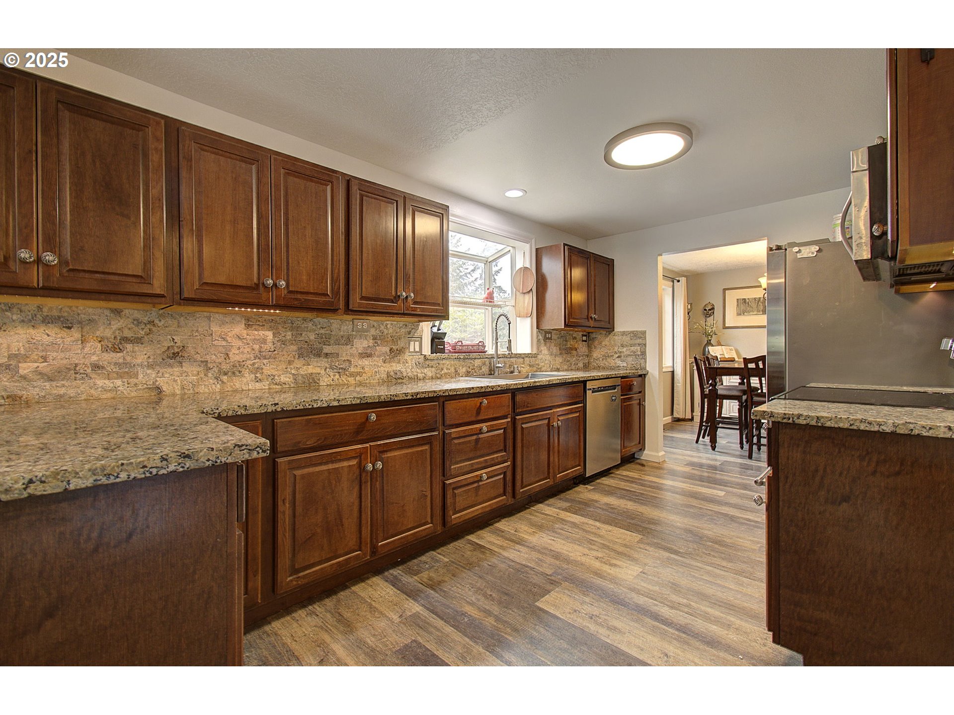 Brush Prairie, Washington, 98606, United States, 4 Bedrooms Bedrooms, ,3 BathroomsBathrooms,Residential,For Sale,1960783