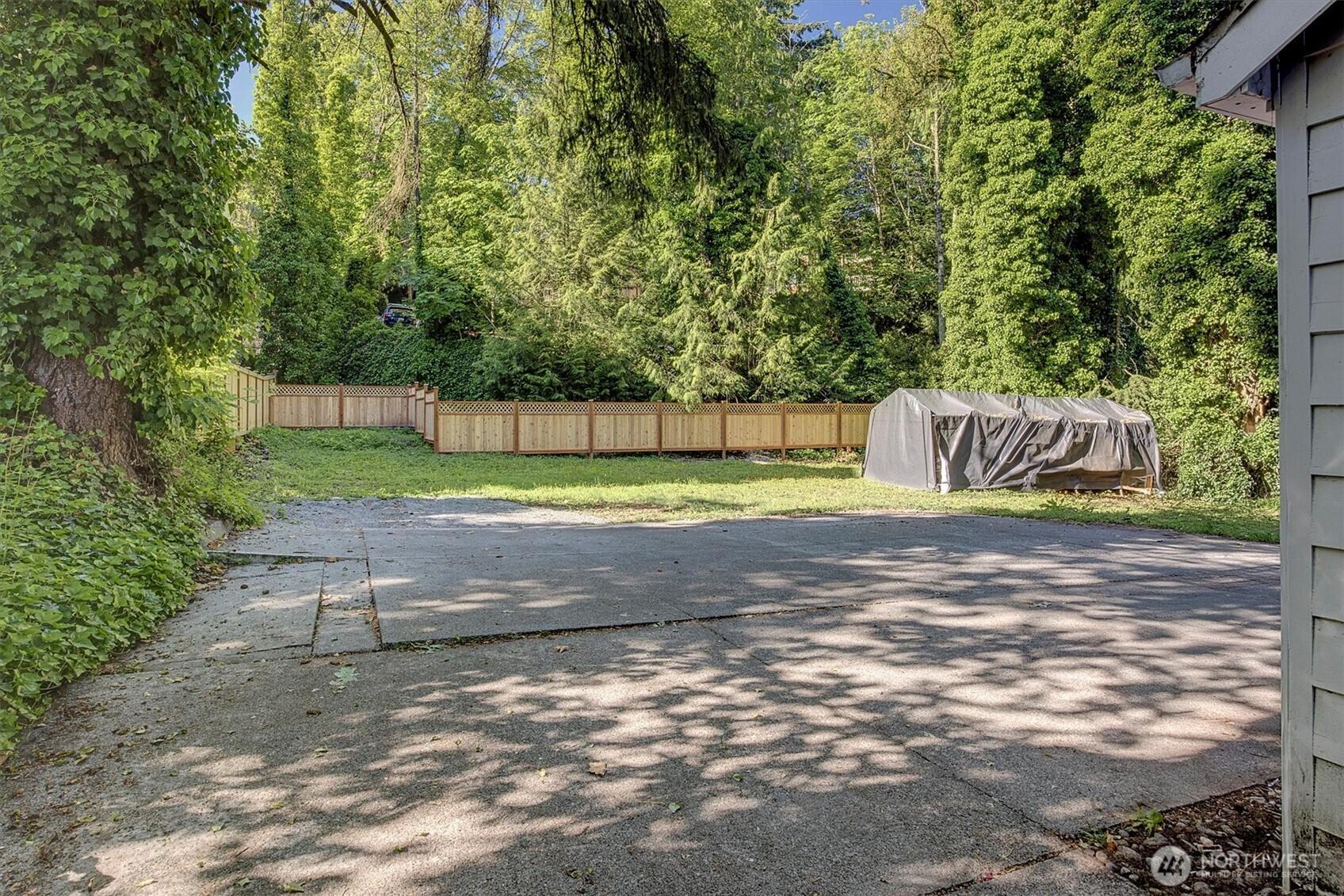 MOUNTLAKE TERRACE, Washington, 98043, United States, 4 Bedrooms Bedrooms, ,2 BathroomsBathrooms,Residential,For Sale,1890817