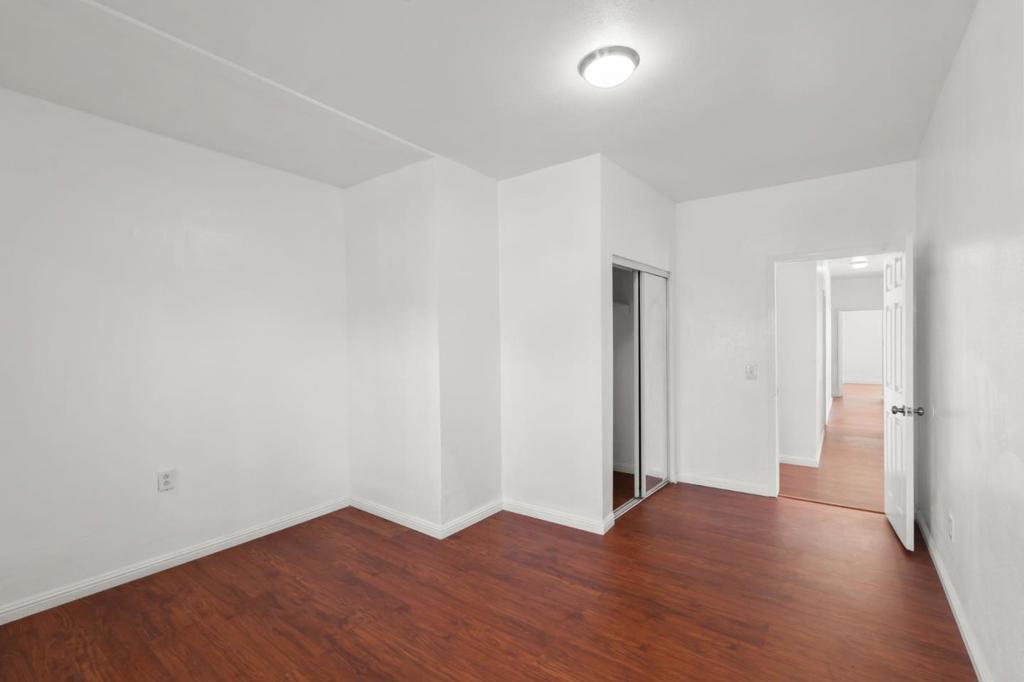 Emeryville, California, 94608, United States, ,Residential,For Sale,1928505