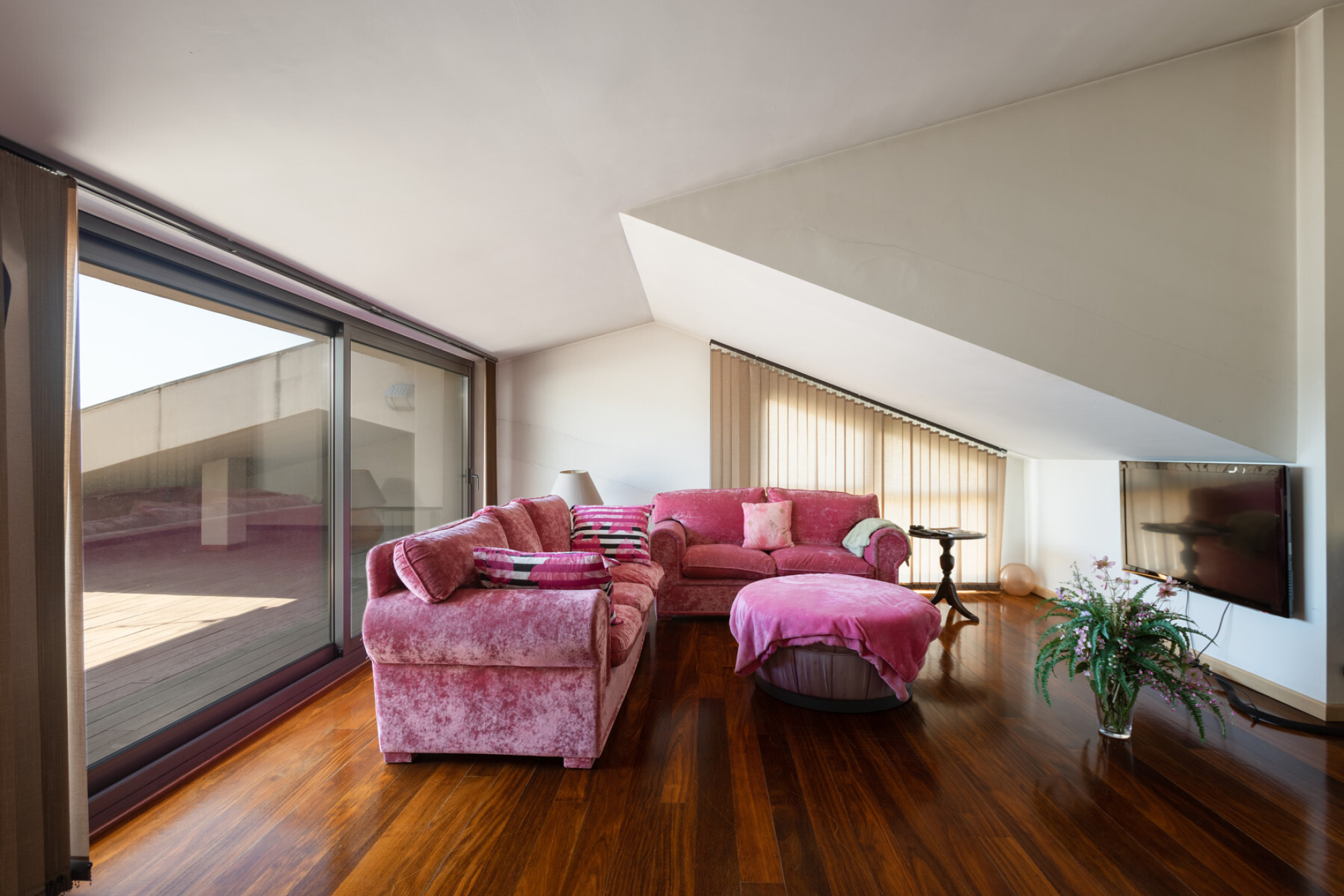  Centrally located avant-garde villa. Privacy and elegance in Alella - Costa BCN - 物件實景