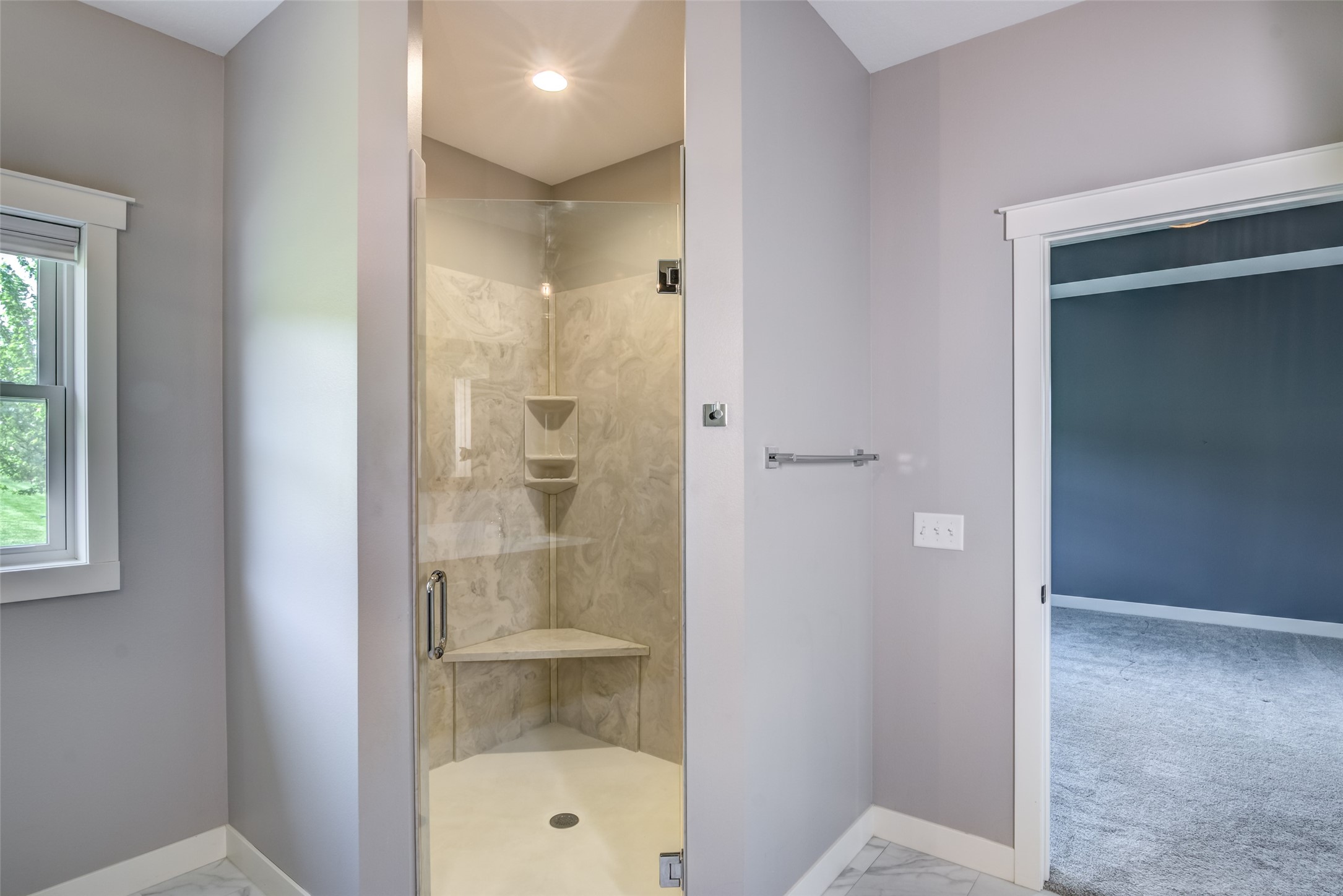 Eau Claire, Wisconsin, 54701, United States, 5 Bedrooms Bedrooms, ,3 BathroomsBathrooms,Residential,For Sale,2049294