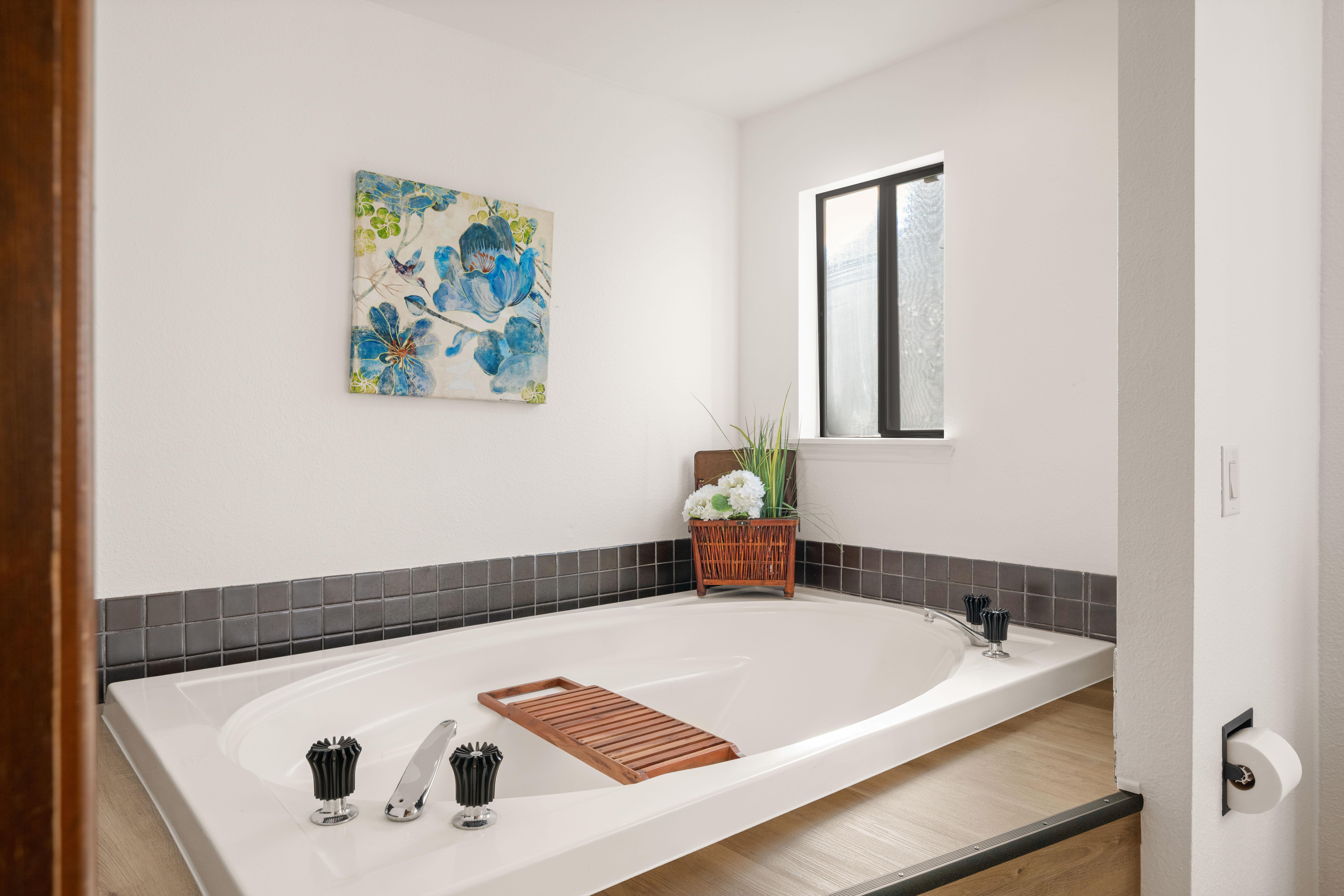  Welcomes you With Comfort and Functionality in All the Right Places - 物件實景