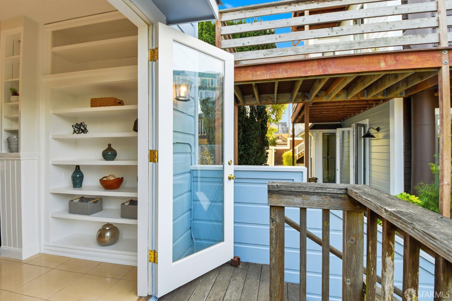 San Francisco, California, 94115, United States, 3 Bedrooms Bedrooms, ,1 BathroomBathrooms,Residential,For Sale,1992126