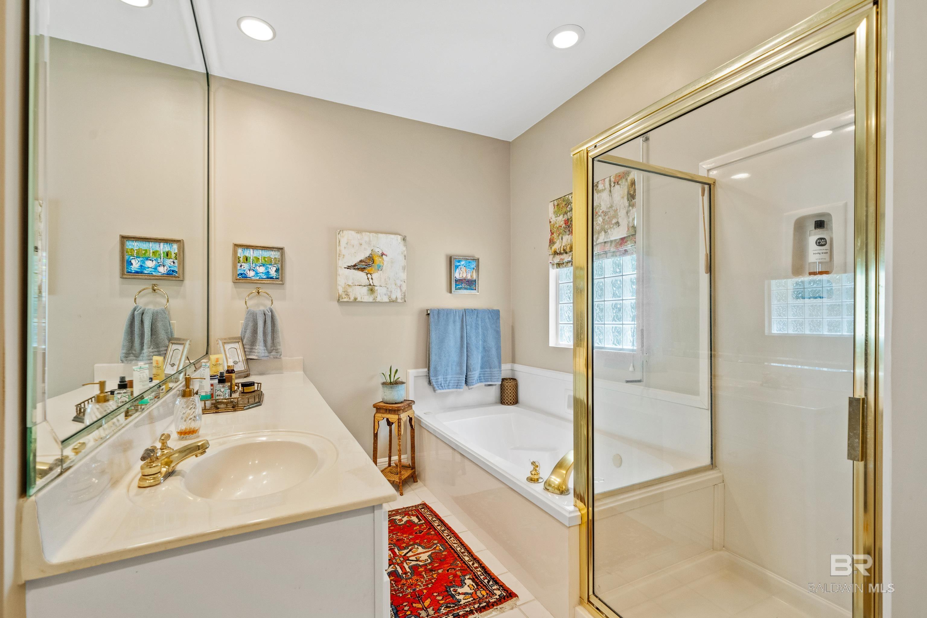 Fairhope, Alabama, 36532, United States, 3 Bedrooms Bedrooms, ,4 BathroomsBathrooms,Residential,For Sale,1805118