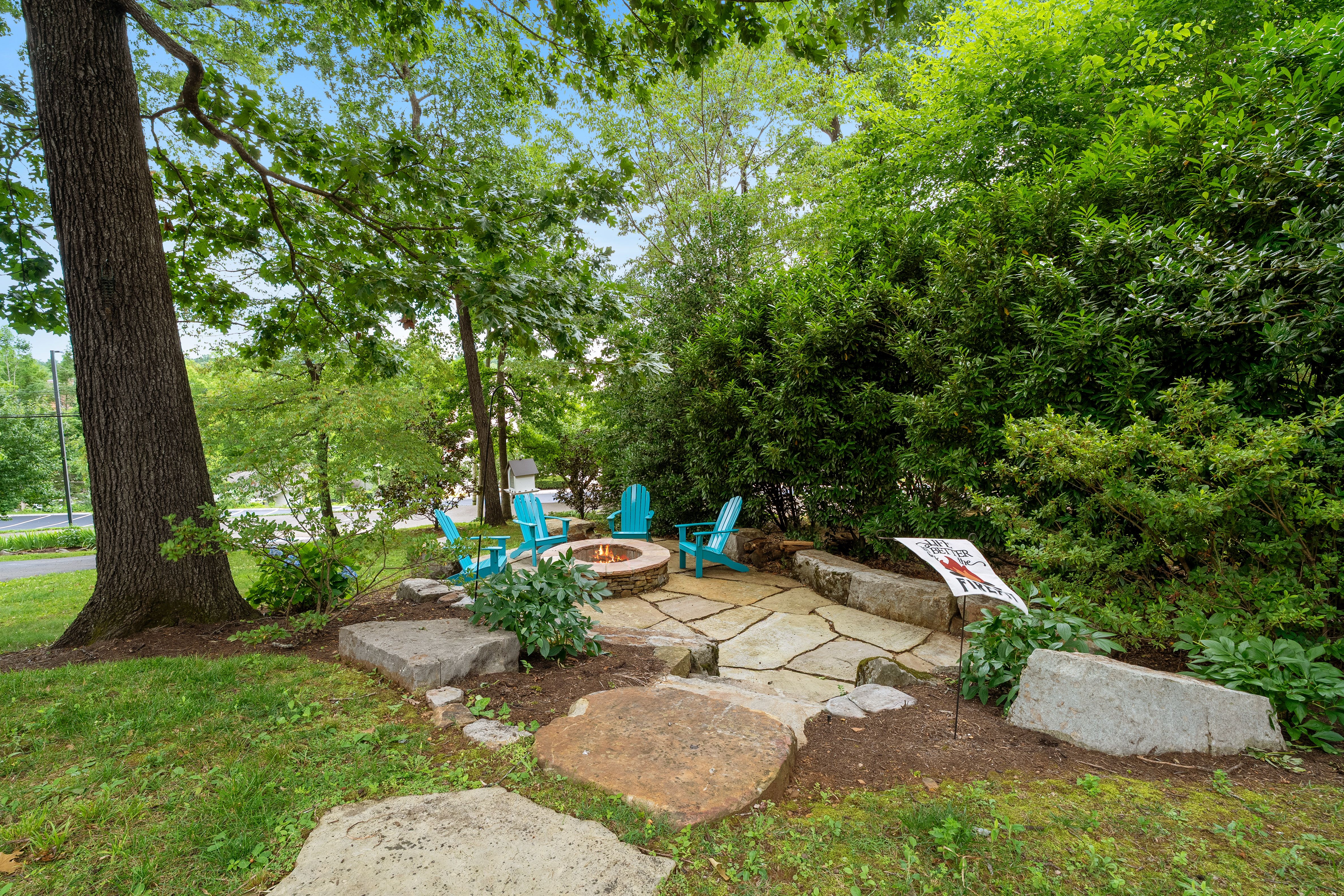  4713 Lyons View Pike, Knoxville, TN 37919 - 物件實景