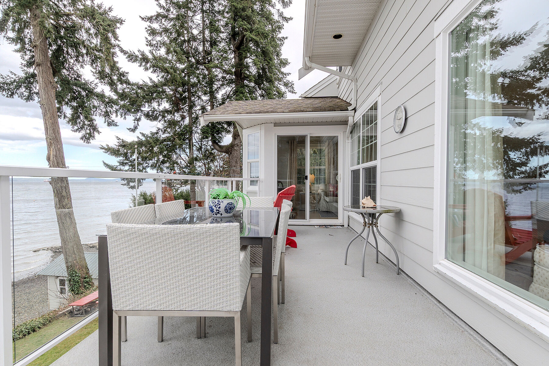  Ladysmith Bespoke Oceanfront - 物件實景