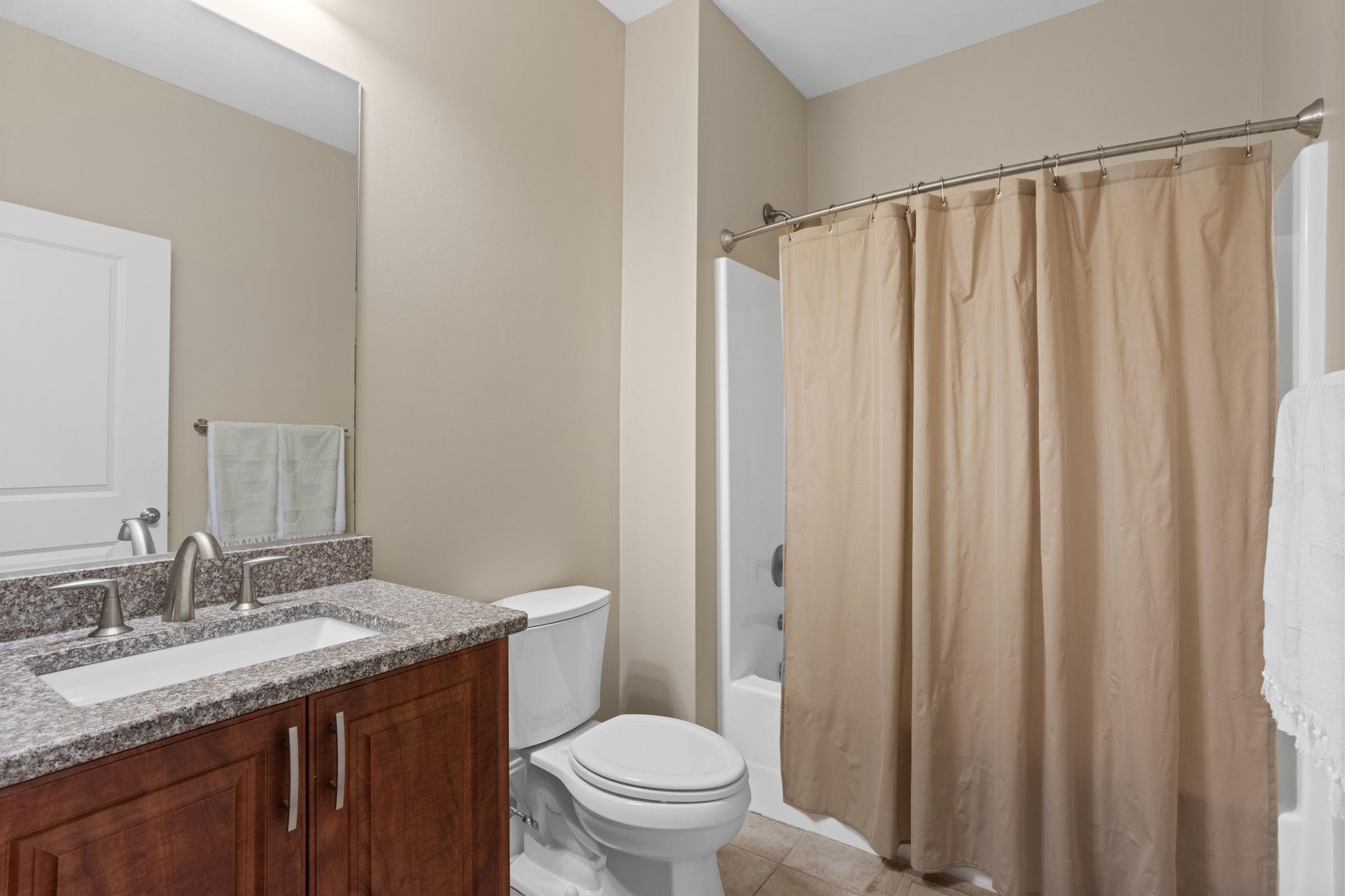 Ninety Six, South Carolina, 29666, United States, 4 Bedrooms Bedrooms, ,4 BathroomsBathrooms,Residential,For Sale,1990739