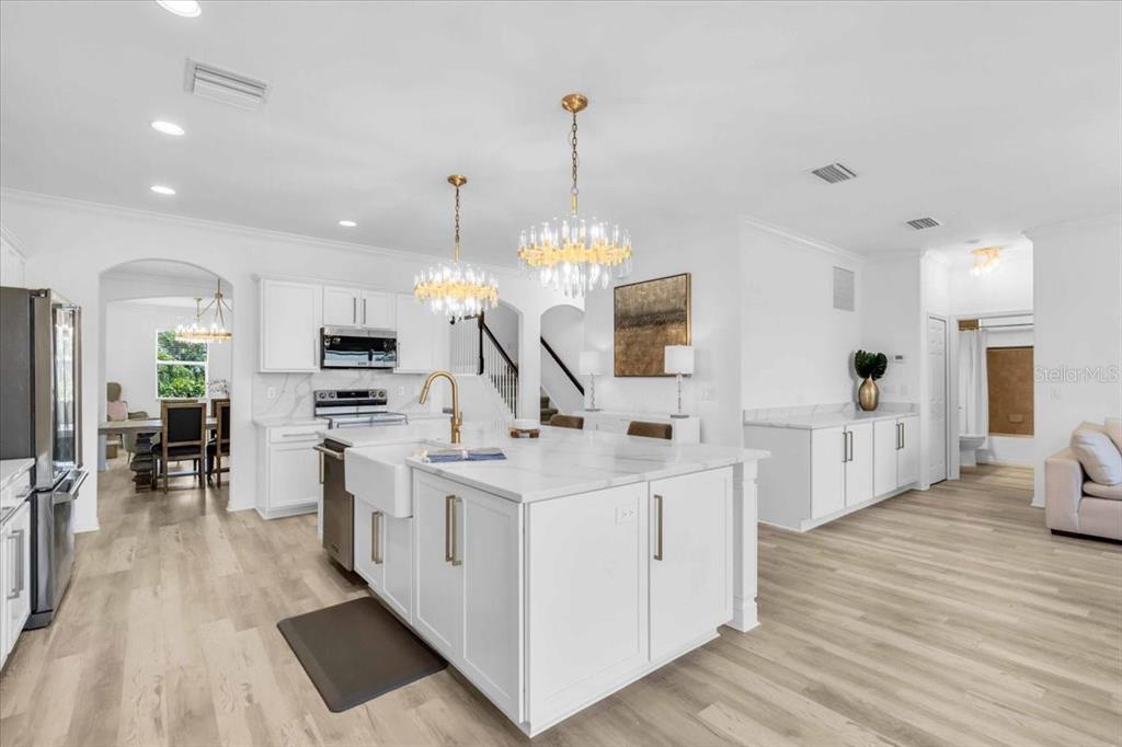 Venice, Florida, 34292, United States, 5 Bedrooms Bedrooms, ,3 BathroomsBathrooms,Residential,For Sale,1874591