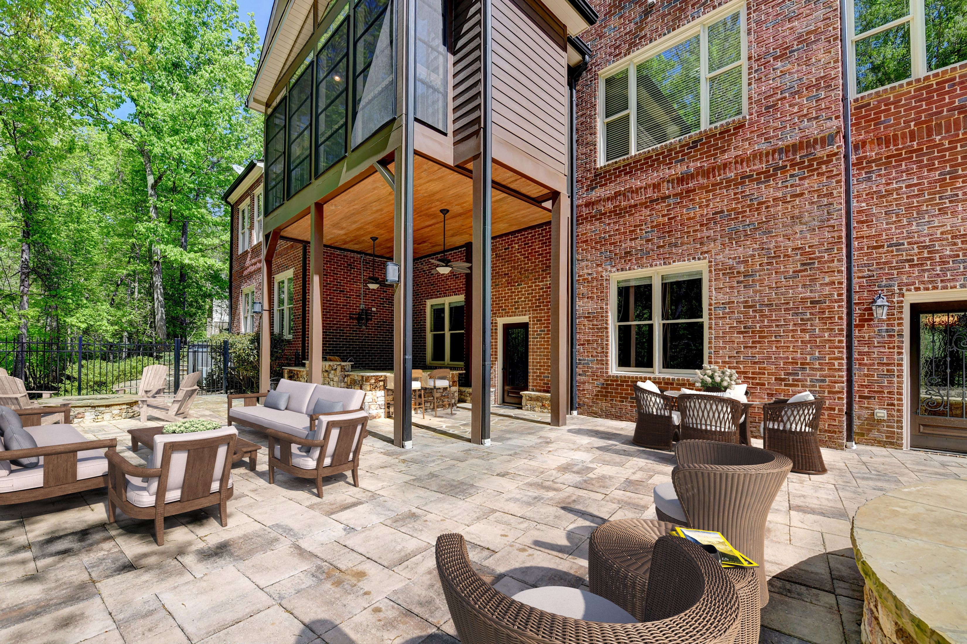  Luxury, Comfort and Privacy in One of Roswell