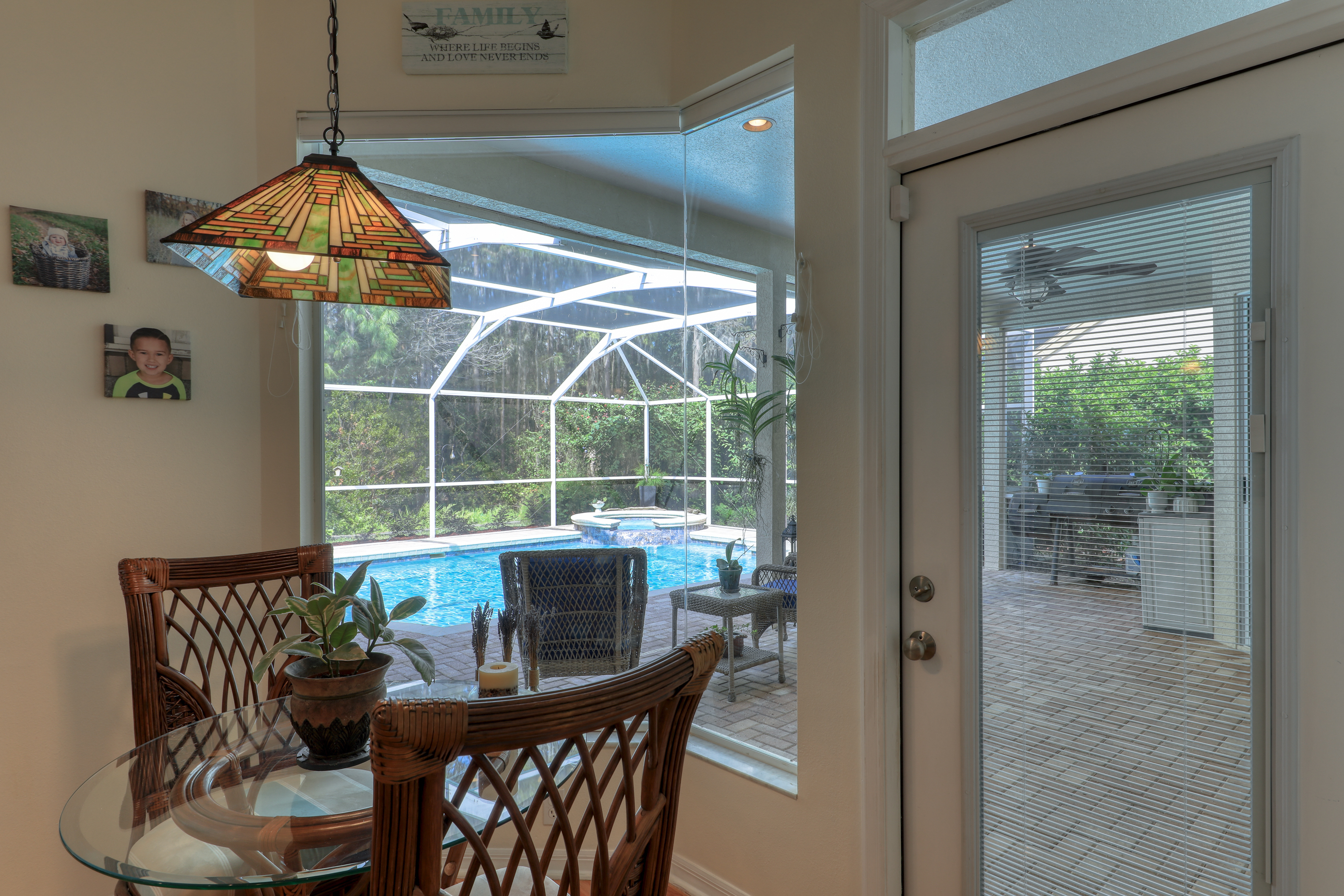 Palm Harbor, Florida, 34685, United States, 4 Bedrooms Bedrooms, ,3 BathroomsBathrooms,Residential,For Sale,1873066