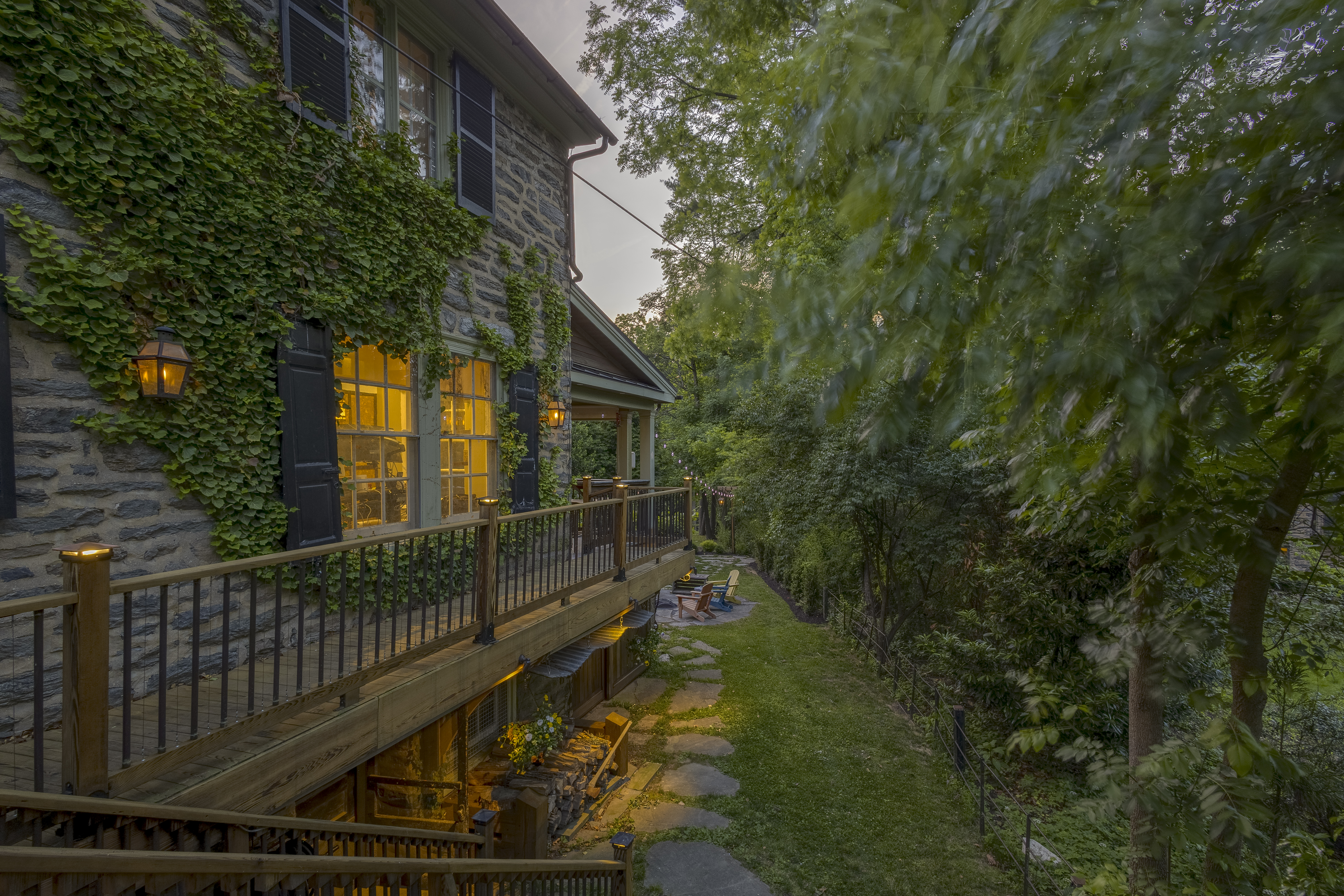  97 East Bells Mill Road, Philadelphia, PA 19118 - 物件實景