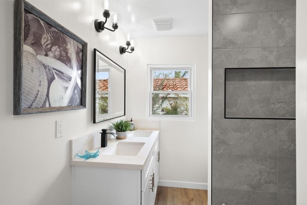 San Diego, California, 92107, United States, 3 Bedrooms Bedrooms, ,2 BathroomsBathrooms,Residential,For Sale,1908264