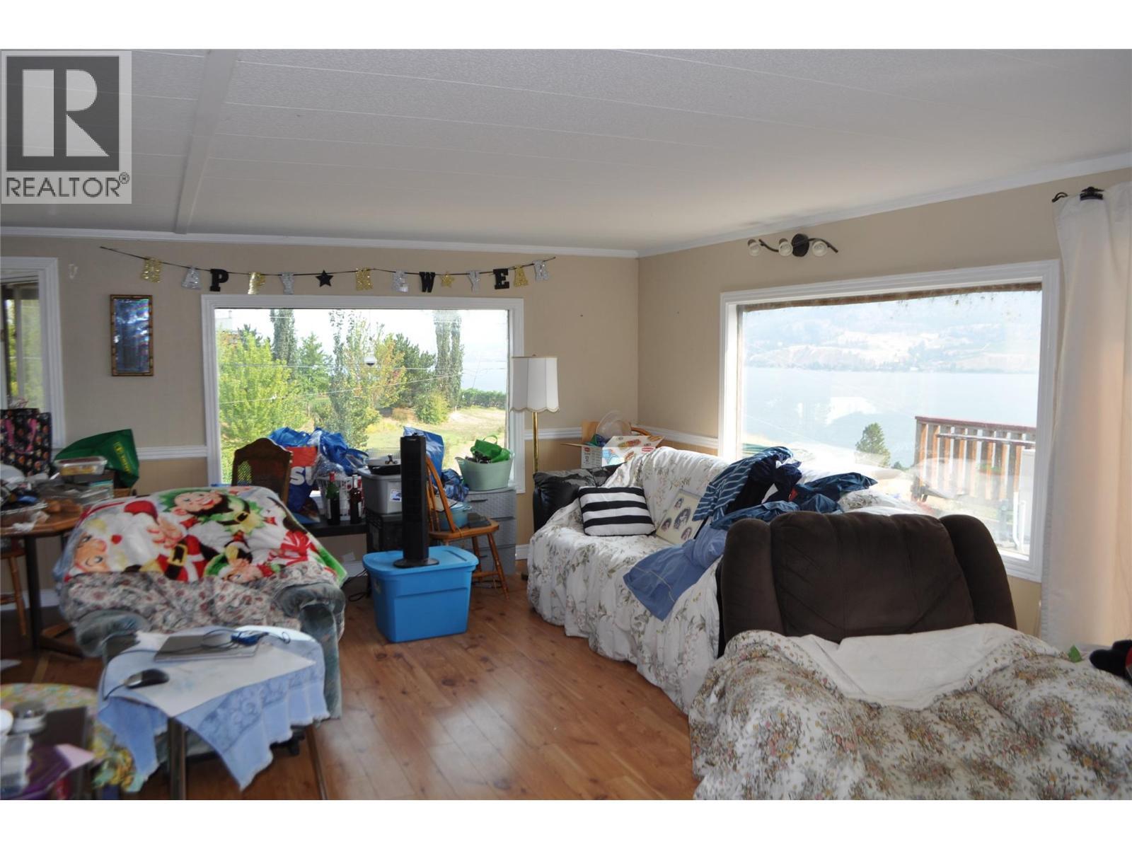 KALEDEN, British Columbia, V0H 1K0, CA, 1 Bedroom Bedrooms, ,1 BathroomBathrooms,Residential,For Sale,1948782