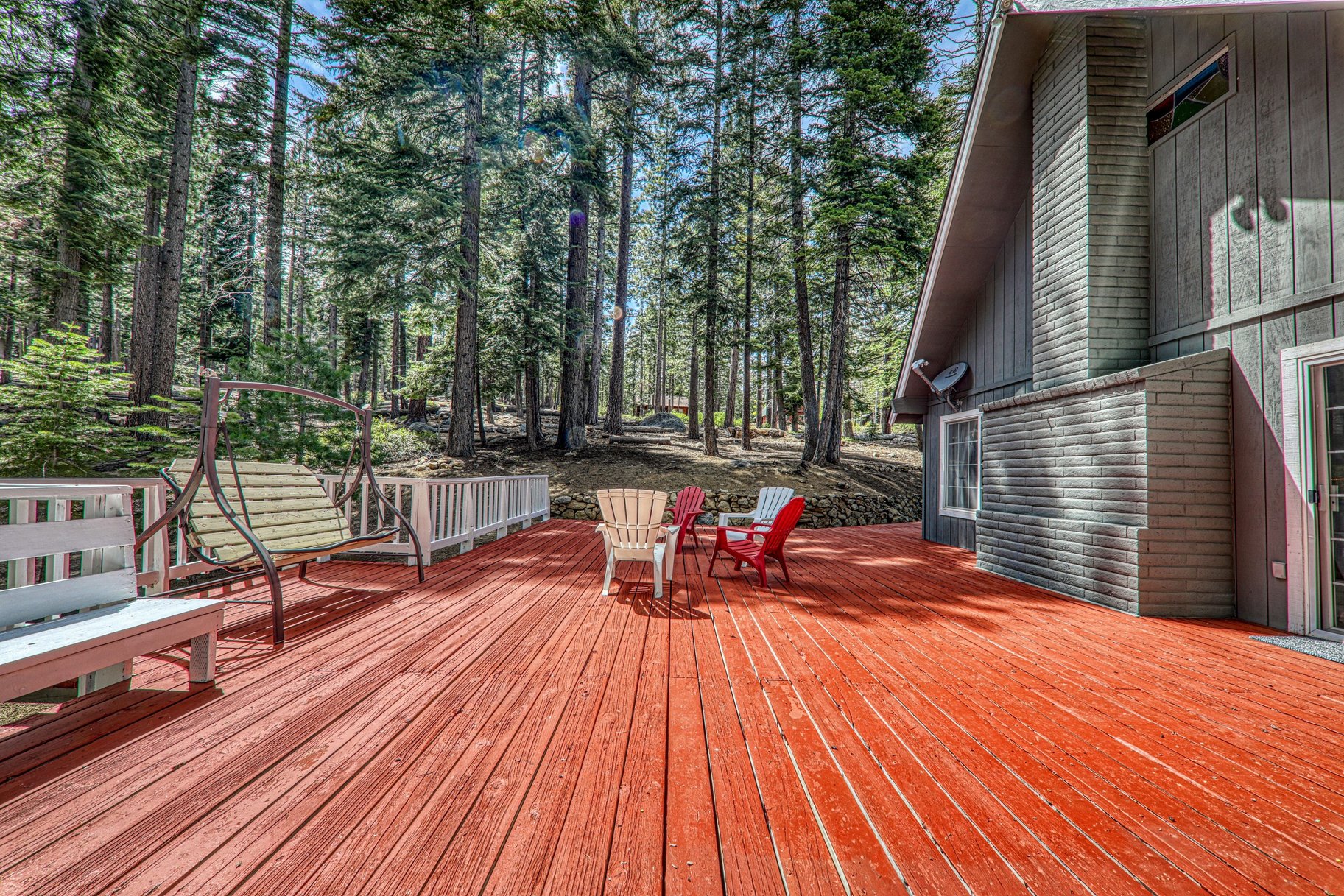  Lake Tahoe Sanctuary with HOA Pier, Beach, and Buoy Field - 物件實景