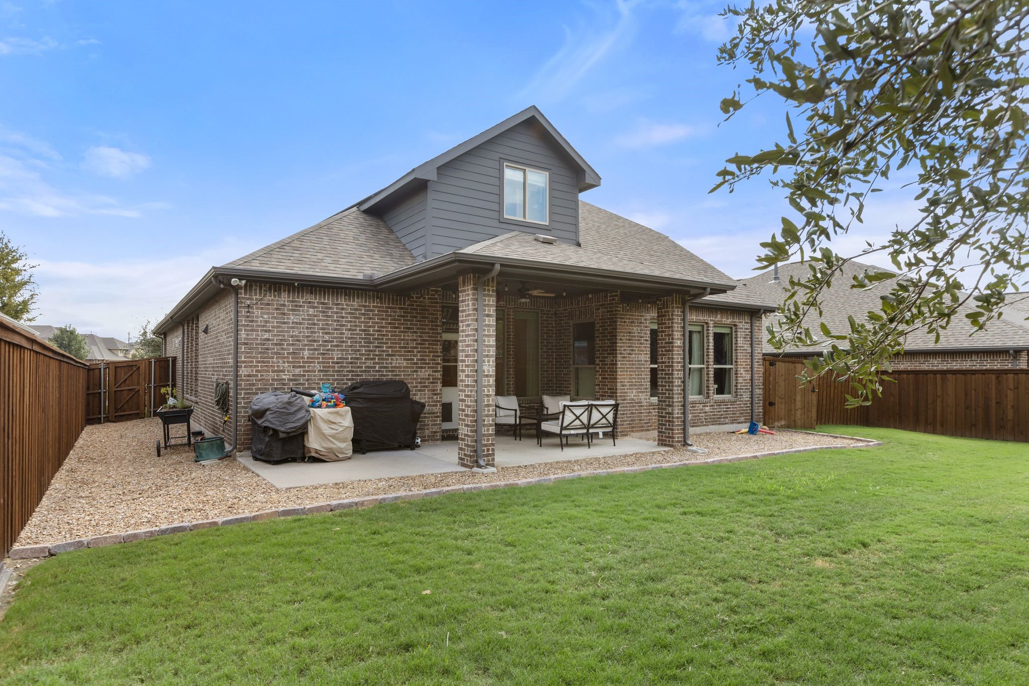 Melissa, Texas, 75454, United States, 5 Bedrooms Bedrooms, ,3 BathroomsBathrooms,Residential,For Sale,1958958