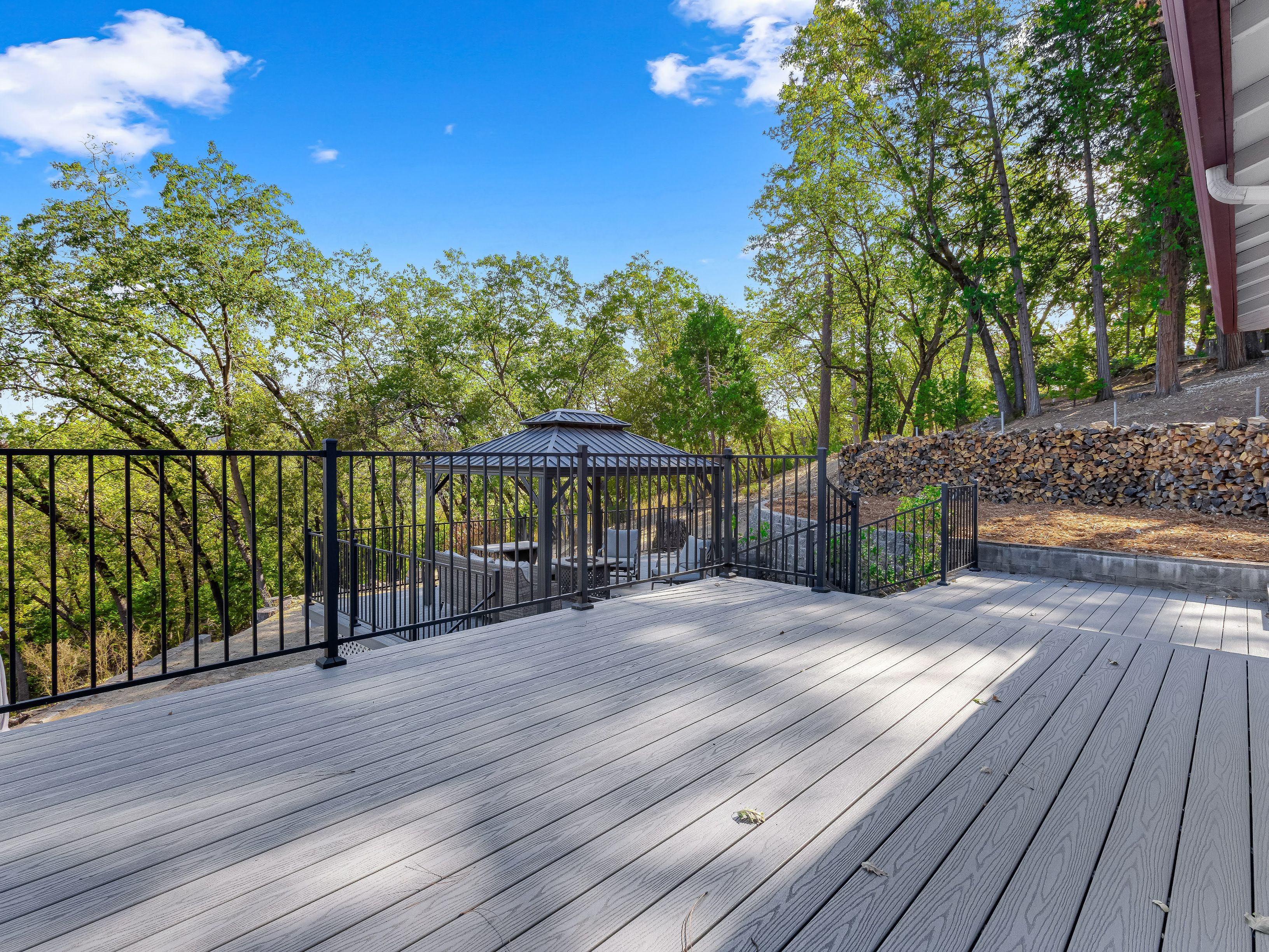  1827 Country Club Drive, Placerville, CA 95667 - 物件實景