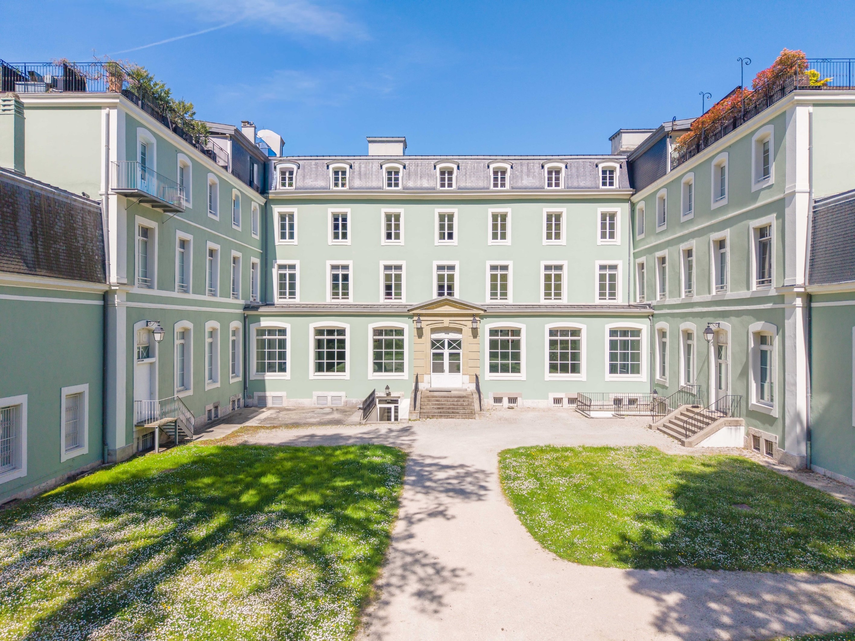  Exceptional Residence at Le Grand Palais – Stunning Volumes & Green Setting at … - 物件實景
