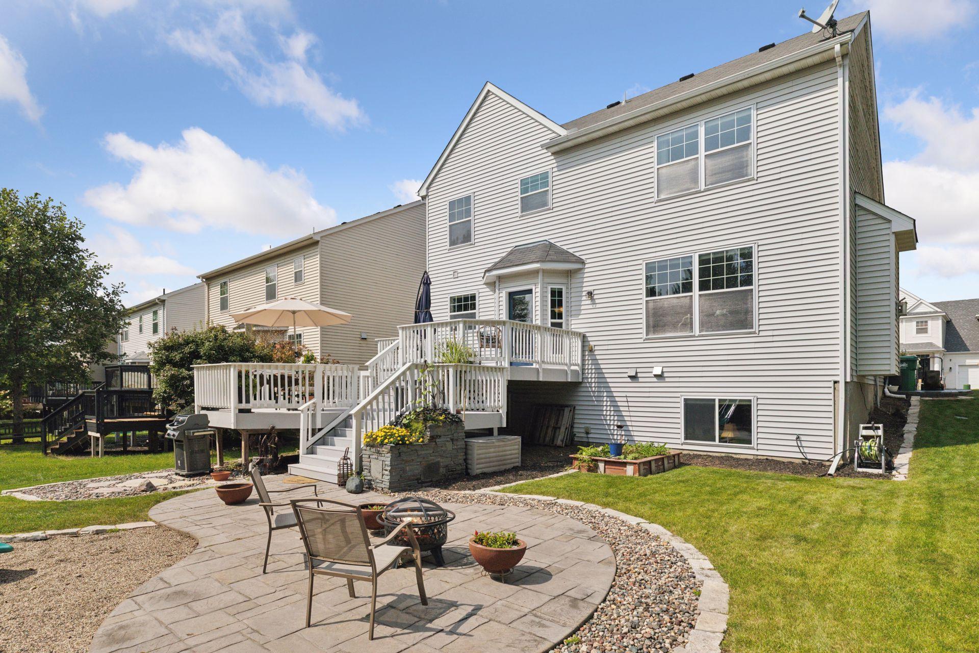 Chaska, Minnesota, 55318, United States, 4 Bedrooms Bedrooms, ,3 BathroomsBathrooms,Residential,For Sale,1947904