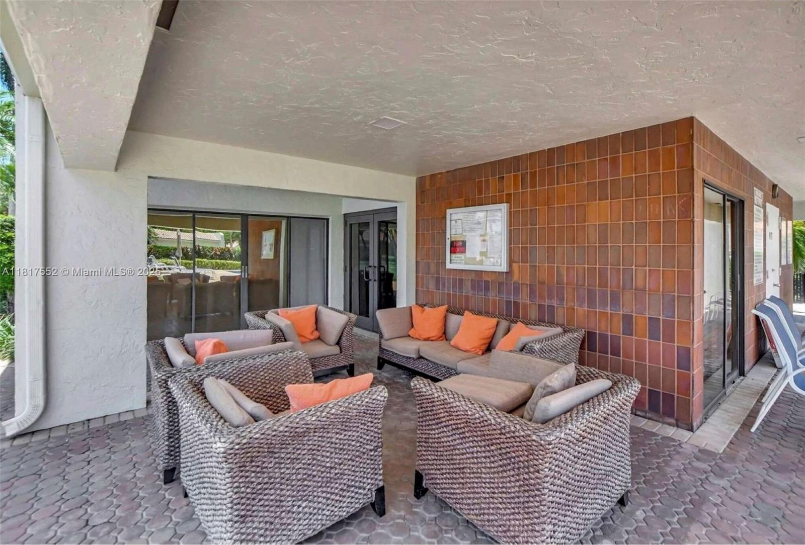 Boca Raton, Florida, 33433, United States, 3 Bedrooms Bedrooms, ,2 BathroomsBathrooms,Residential,For Sale,1850054