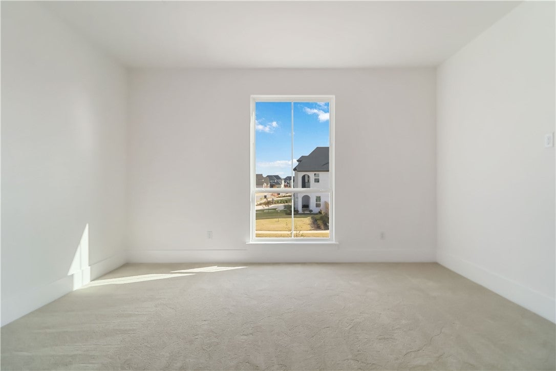 Bentonville, Arkansas, 72713, United States, 4 Bedrooms Bedrooms, ,3 BathroomsBathrooms,Residential,For Sale,1989586