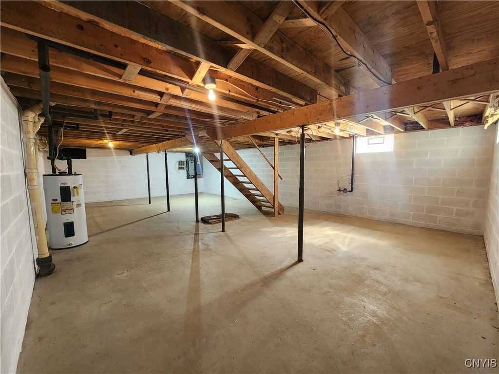 Skaneateles, New York, 13152, United States, 3 Bedrooms Bedrooms, ,3 BathroomsBathrooms,Residential,For Sale,1840315