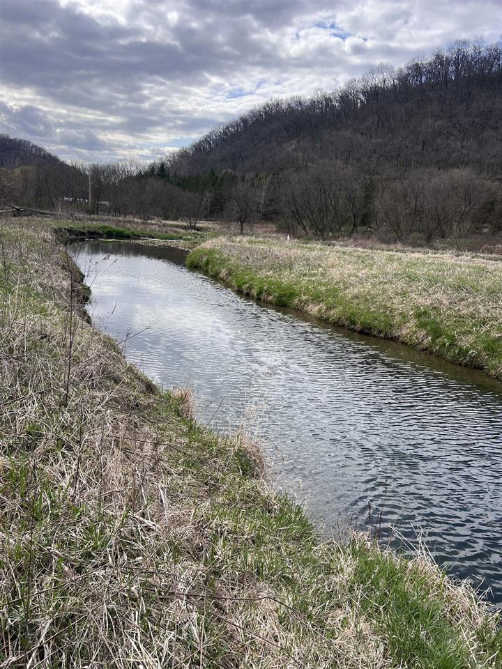 Mount Sterling, Wisconsin, 54645, United States, 1 Bedroom Bedrooms, ,Residential,For Sale,1975253